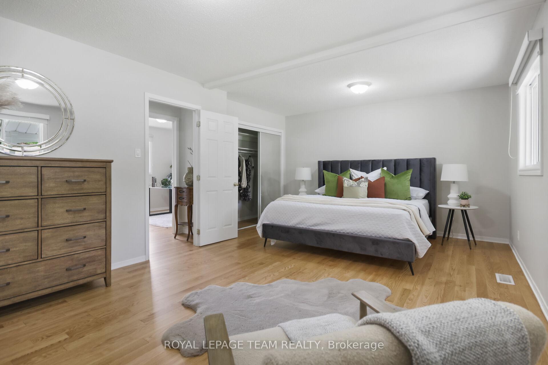 Photo 20 of 102 Oriole Avenue, Ottawa, Kanata - Glencairn/Hazeldean — HOMEH
