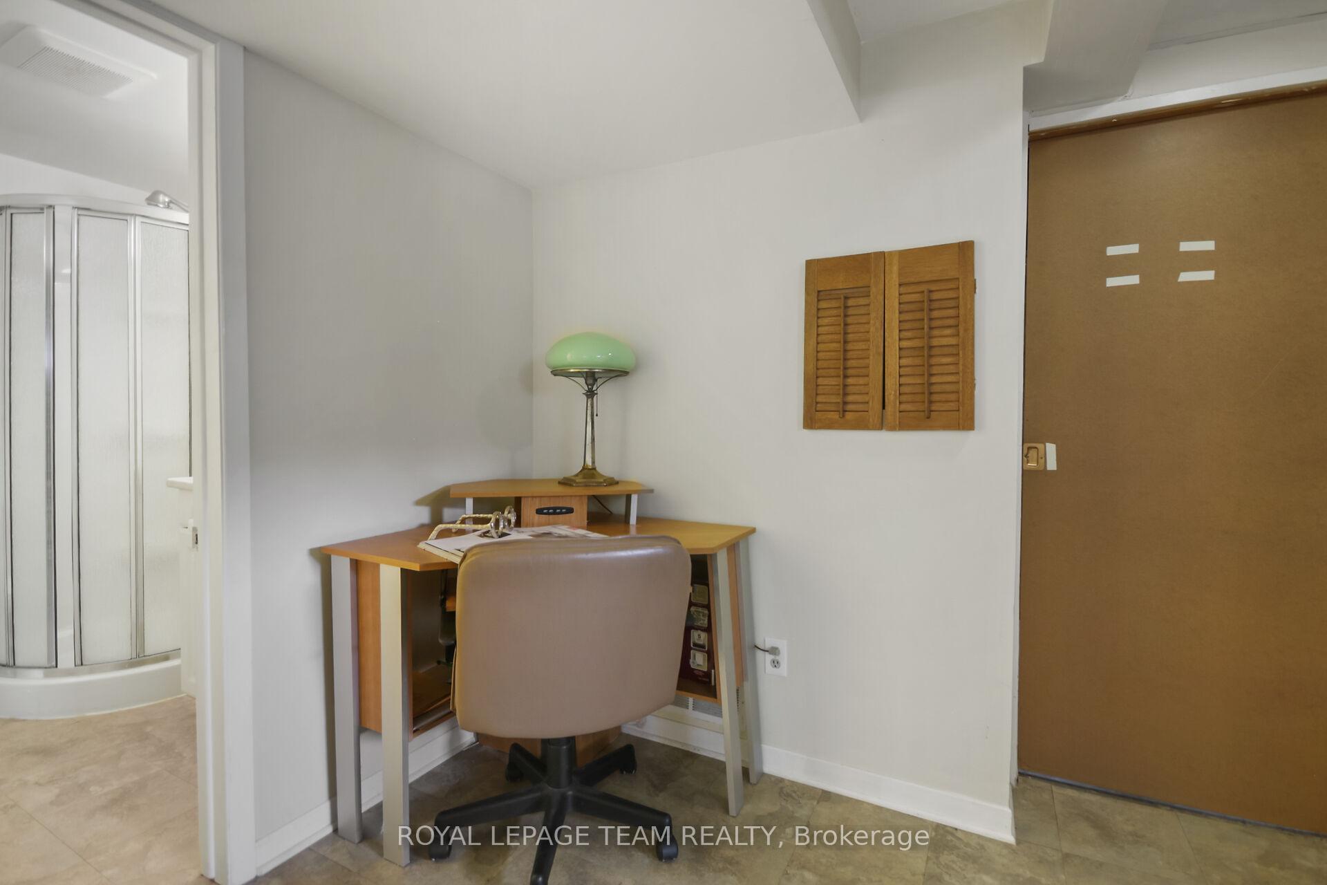 Photo 35 of 102 Oriole Avenue, Ottawa, Kanata - Glencairn/Hazeldean — HOMEH