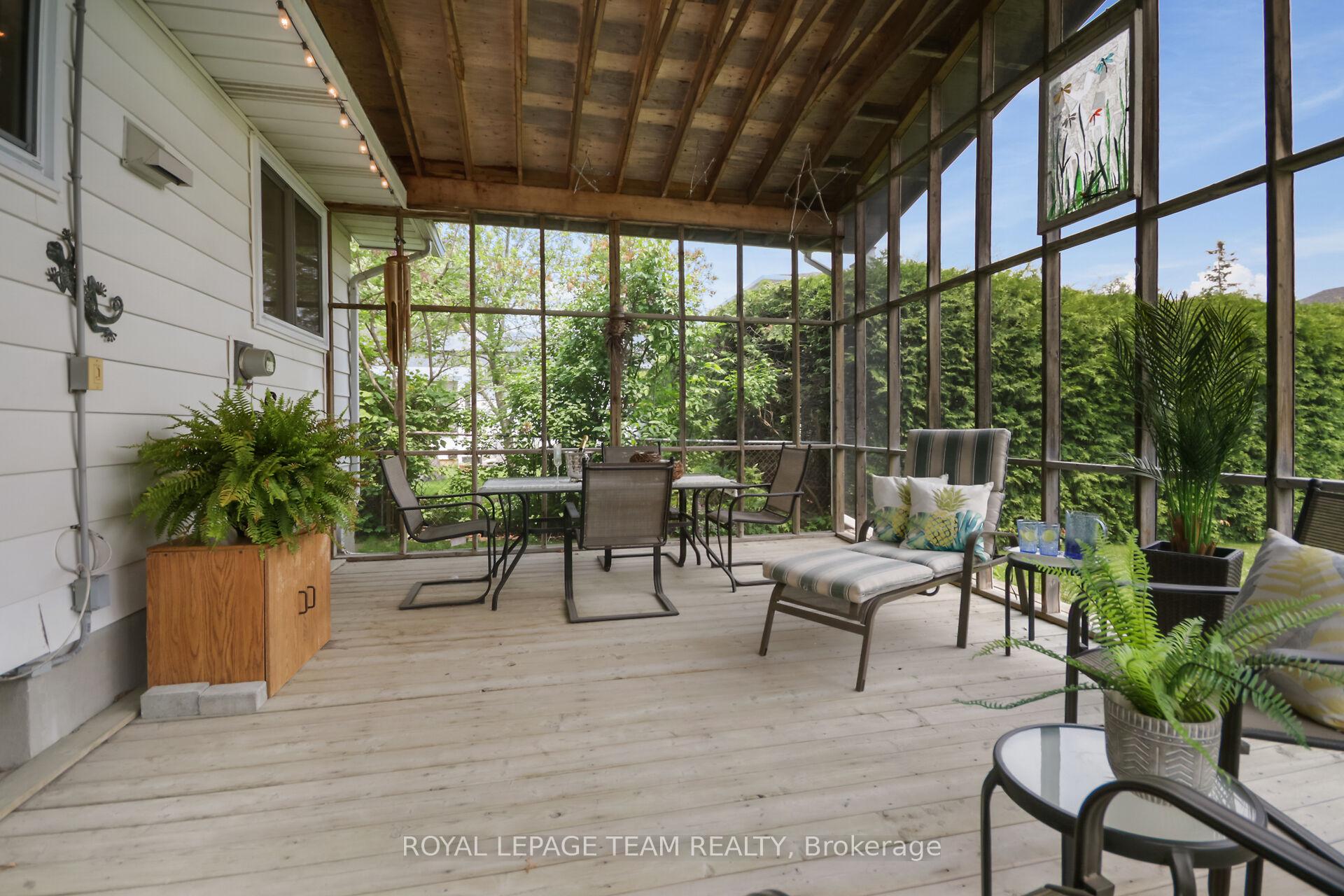 Photo 38 of 102 Oriole Avenue, Ottawa, Kanata - Glencairn/Hazeldean — HOMEH