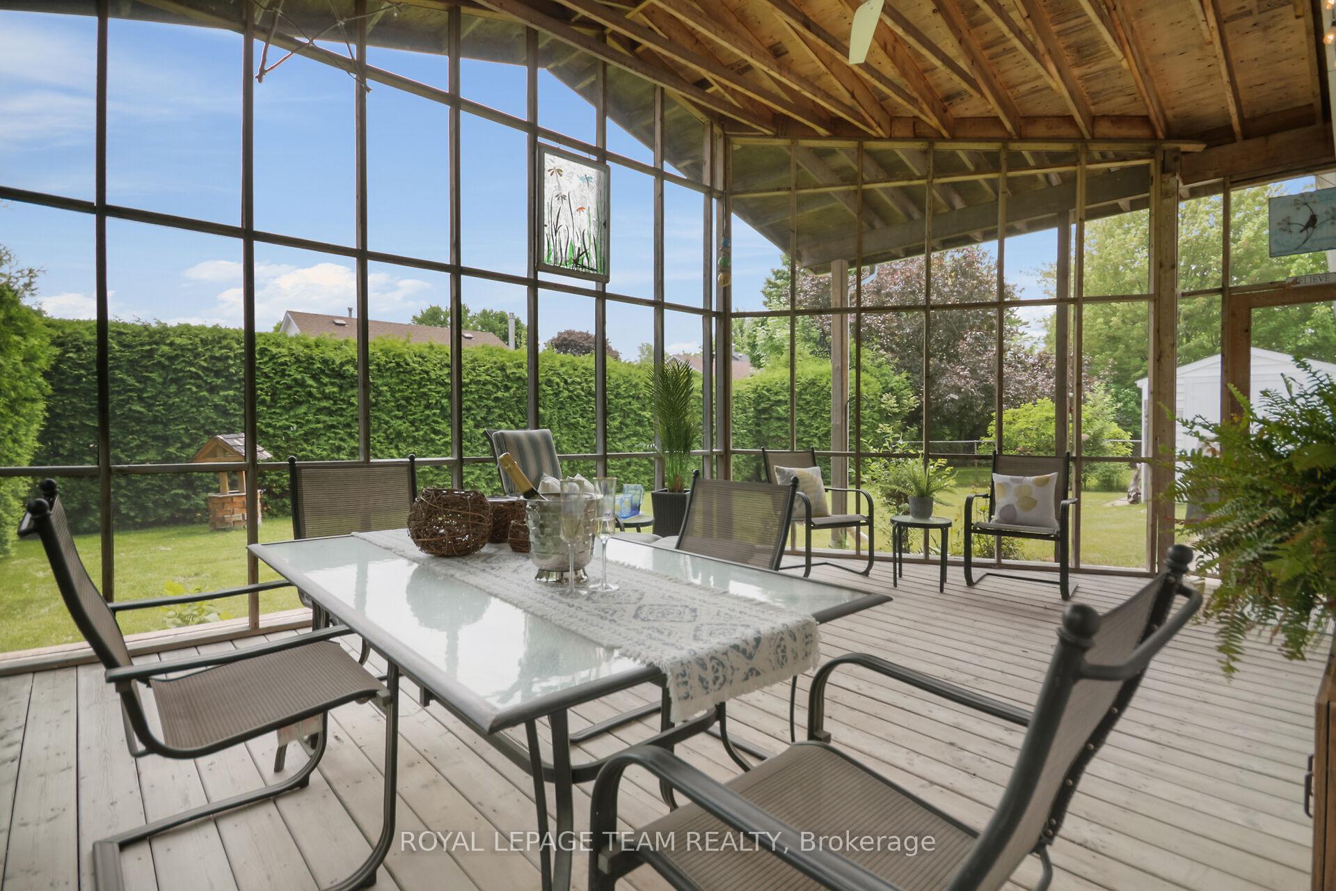 Photo 39 of 102 Oriole Avenue, Ottawa, Kanata - Glencairn/Hazeldean — HOMEH