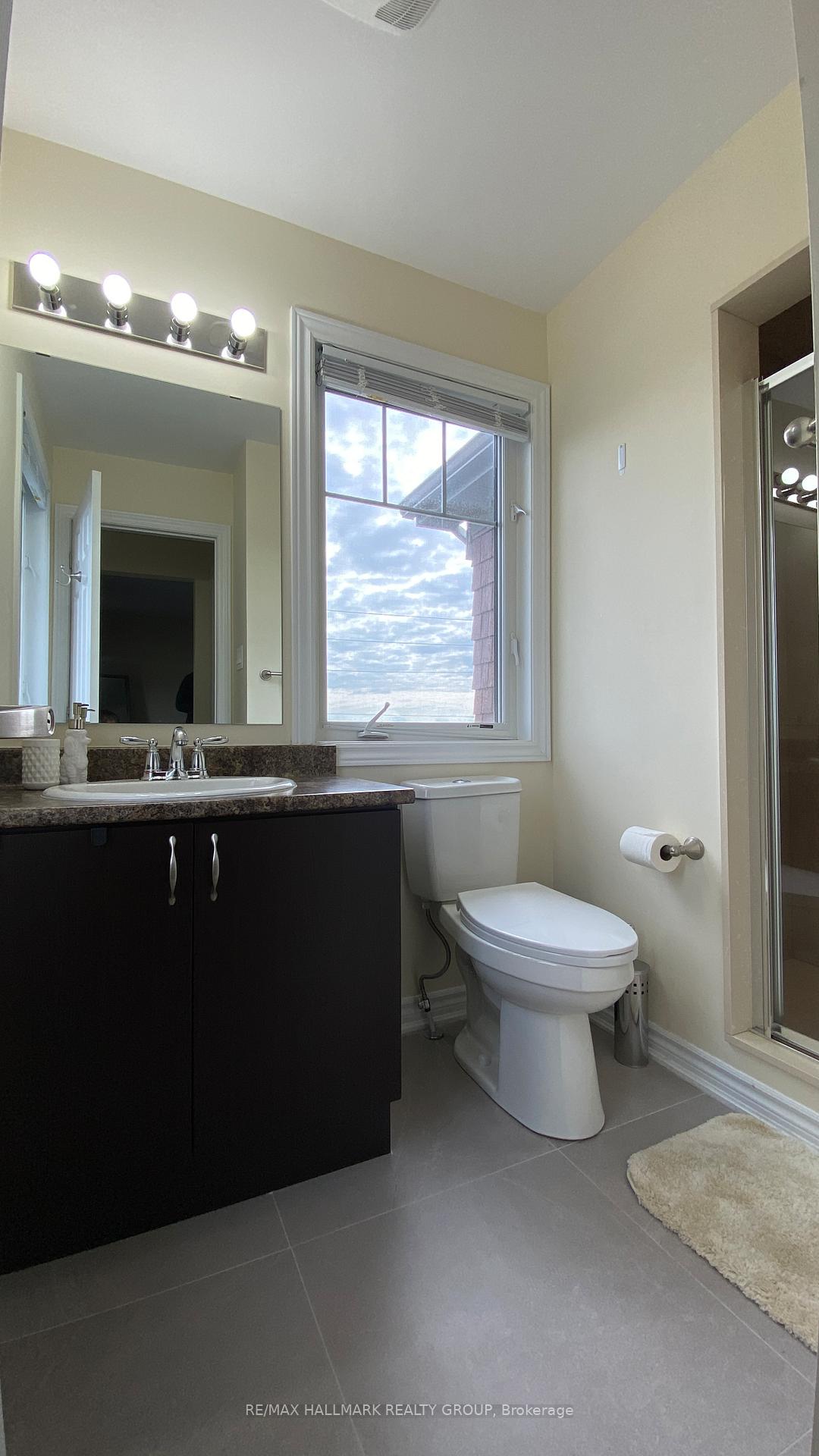 Photo 25 of 541 Meadowcreek Circle, Ottawa, Kanata - Emerald Meadows/Trailwest — HOMEH