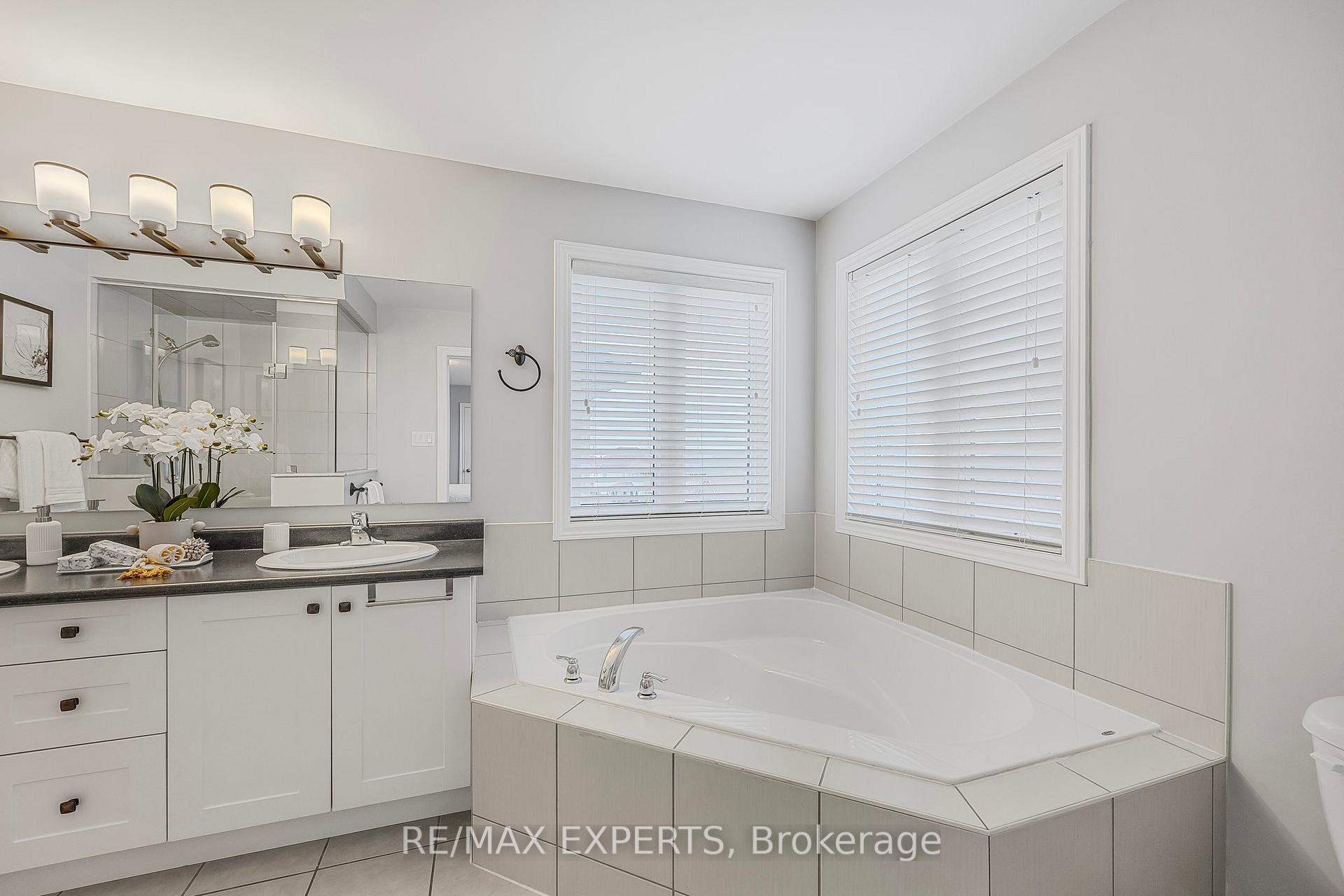 Photo 4 of 1145 Gina Street, Innisfil, Alcona — HOMEH