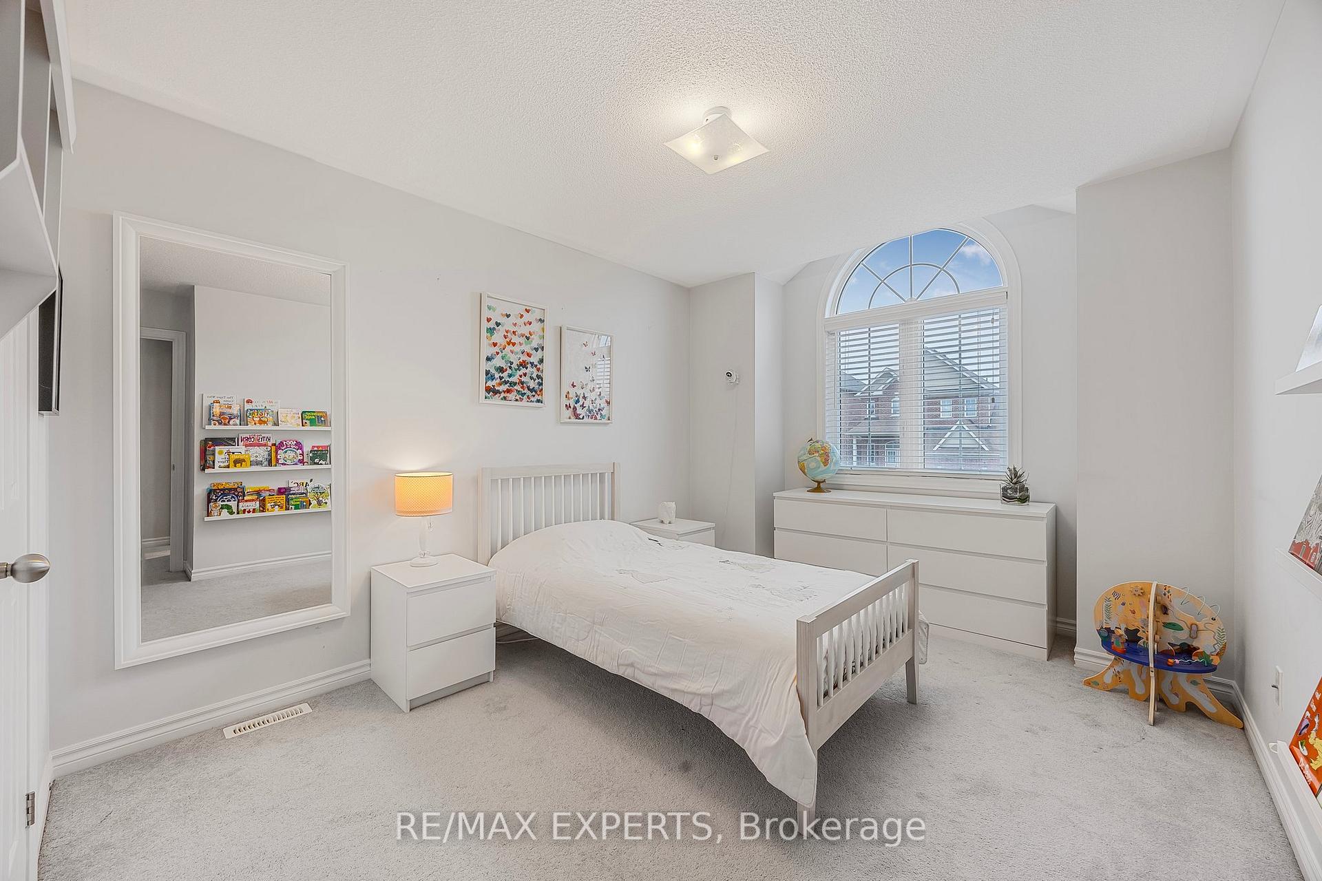 Photo 8 of 1145 Gina Street, Innisfil, Alcona — HOMEH