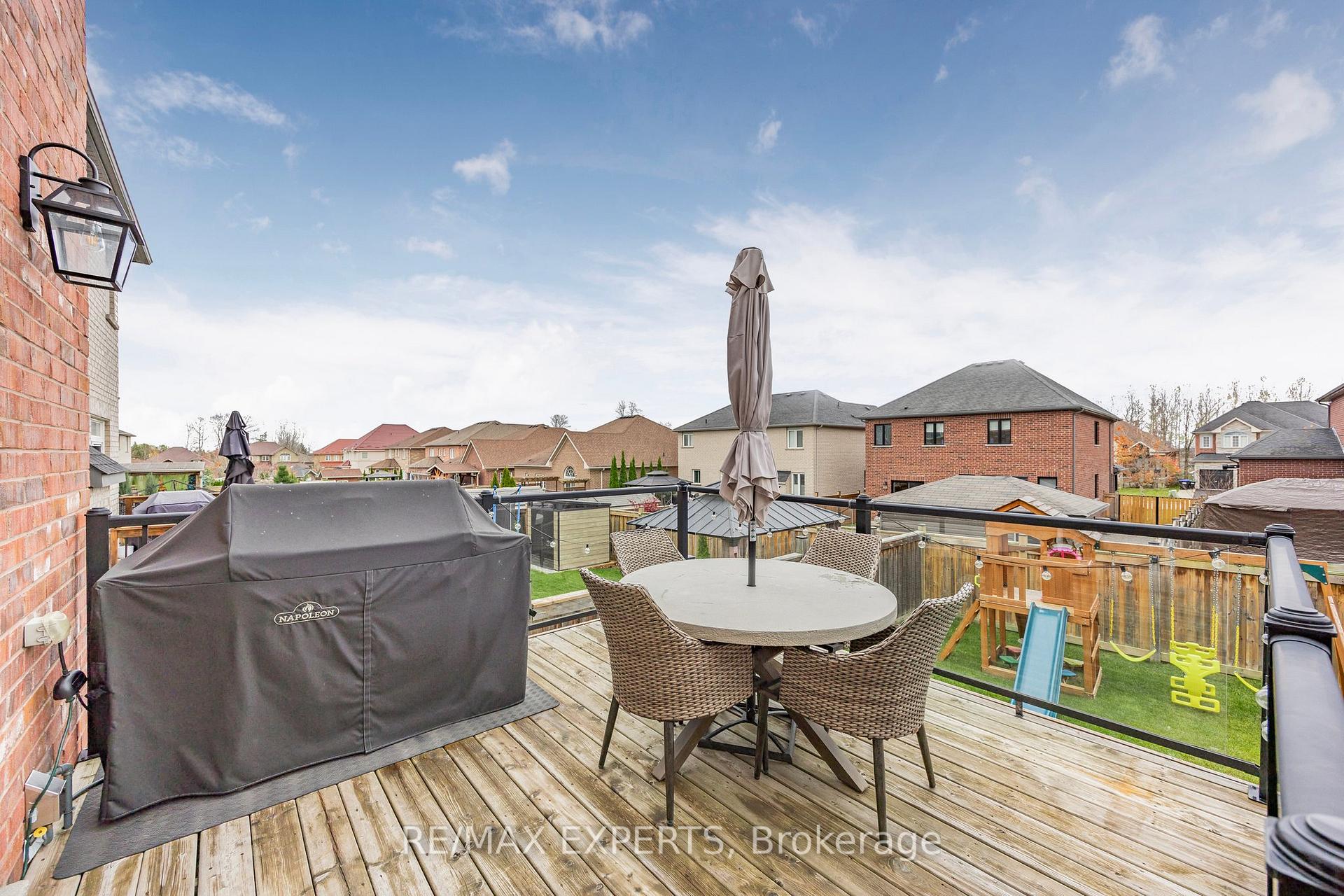 Photo 17 of 1145 Gina Street, Innisfil, Alcona — HOMEH