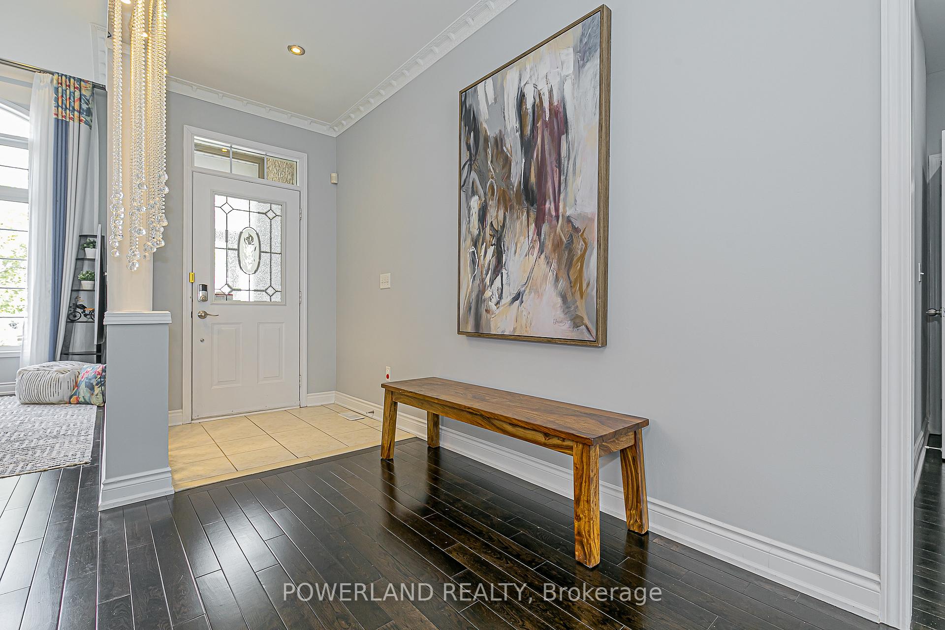 Photo 5 of 32 Ralph Chalmers Avenue, Markham, Wismer — HOMEH