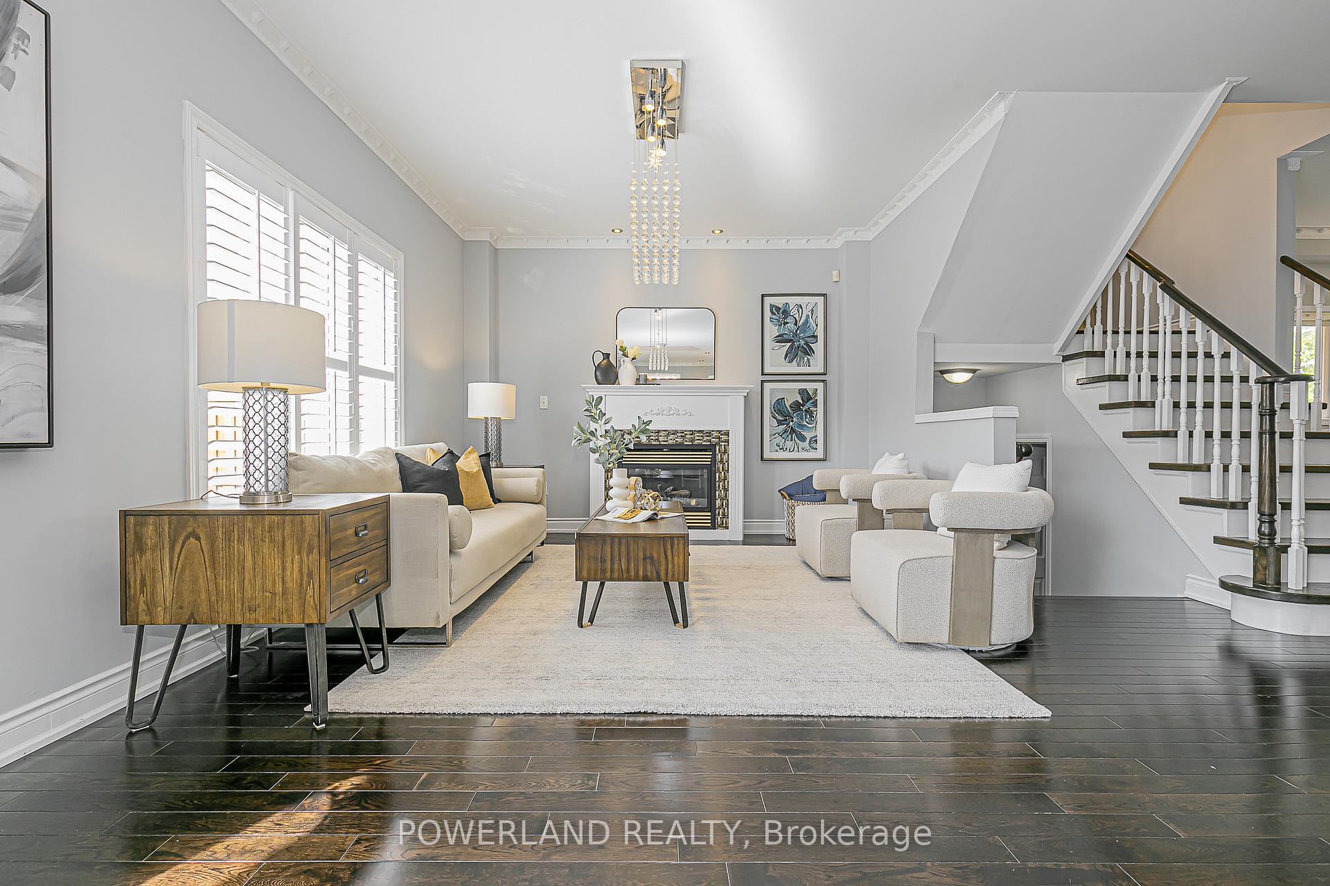 Photo 12 of 32 Ralph Chalmers Avenue, Markham, Wismer — HOMEH