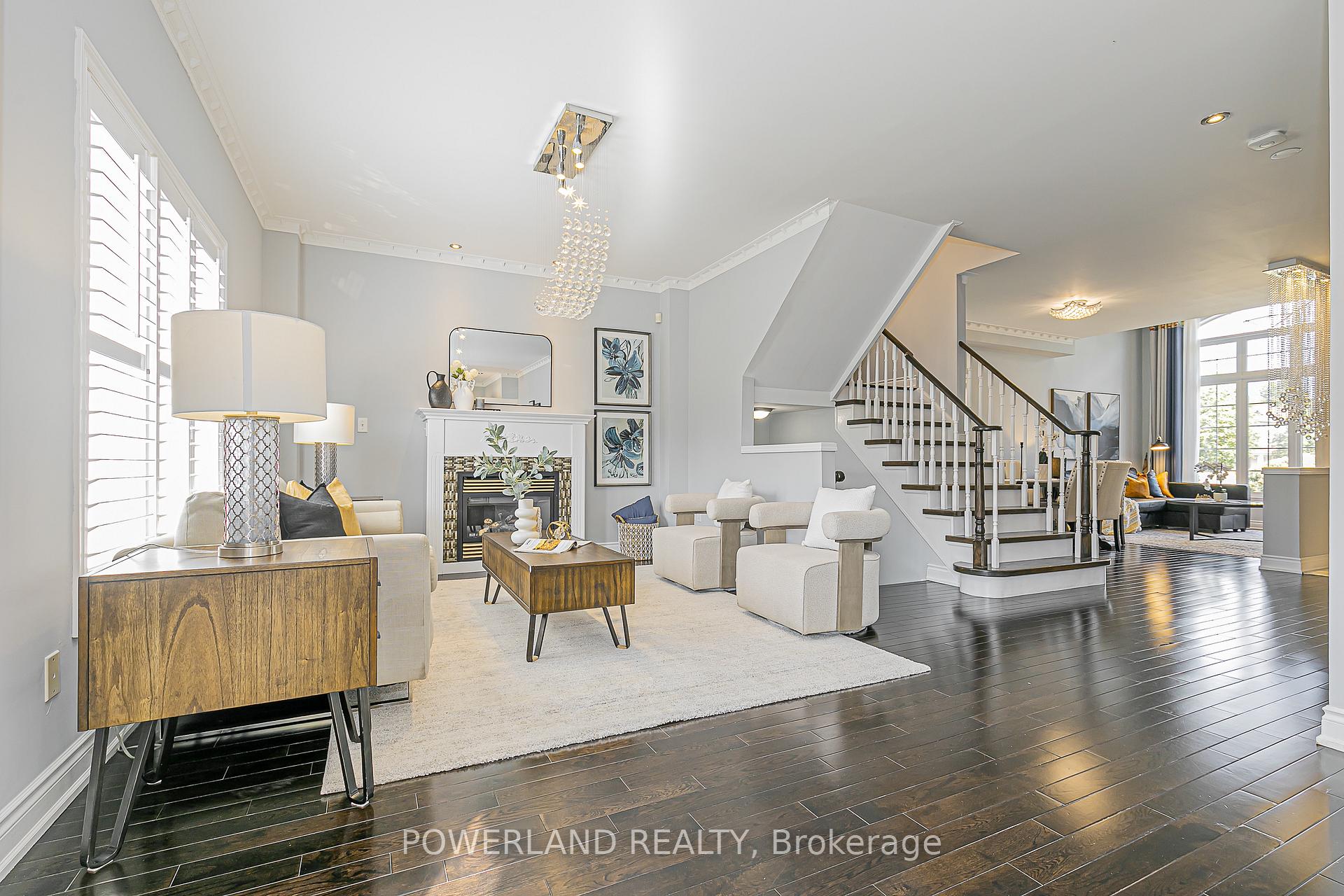 Photo 13 of 32 Ralph Chalmers Avenue, Markham, Wismer — HOMEH