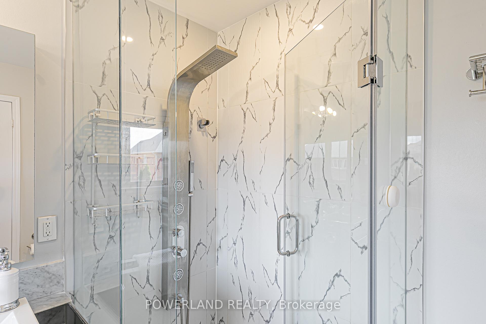 Photo 31 of 32 Ralph Chalmers Avenue, Markham, Wismer — HOMEH