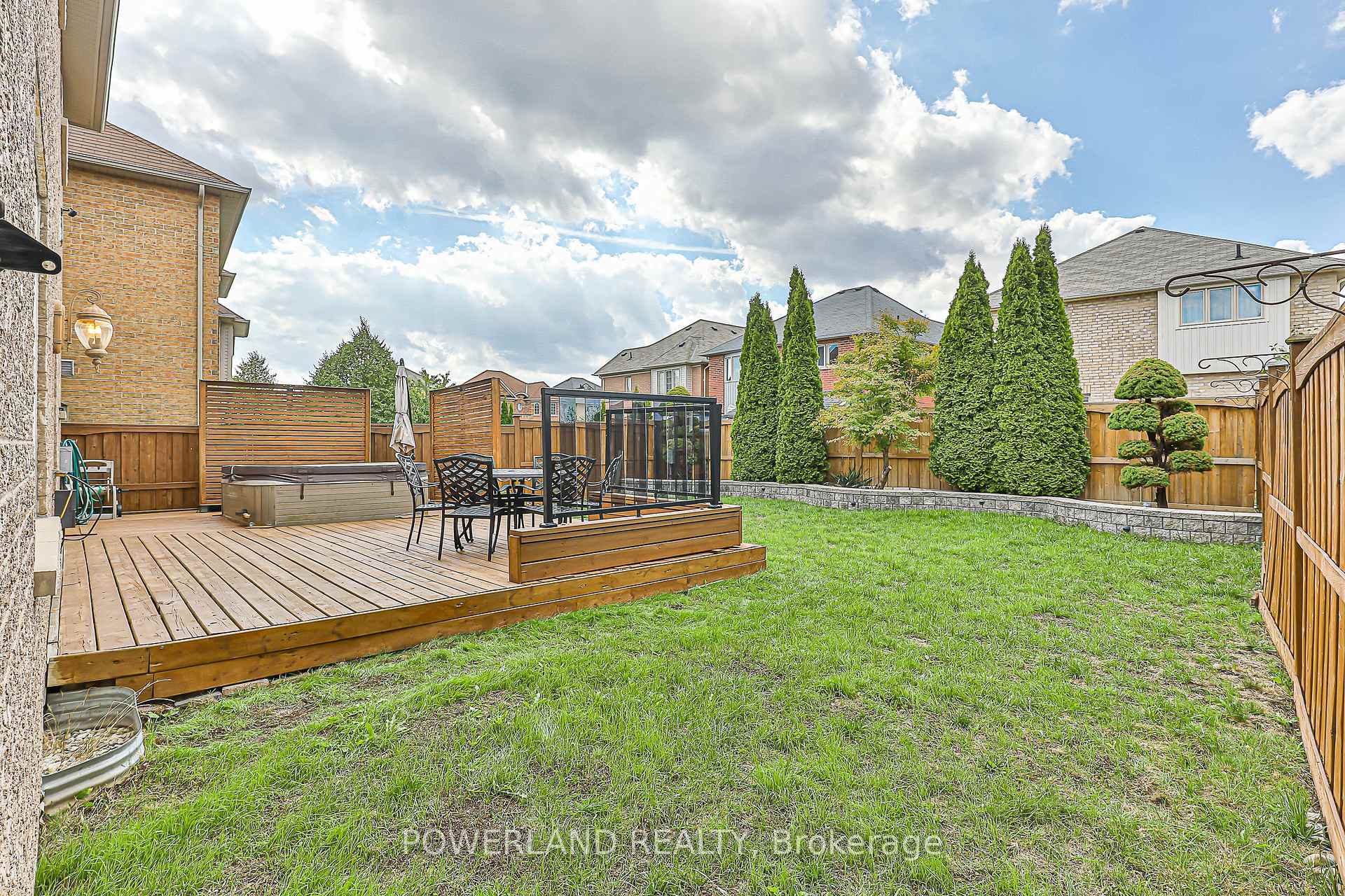 Photo 45 of 32 Ralph Chalmers Avenue, Markham, Wismer — HOMEH