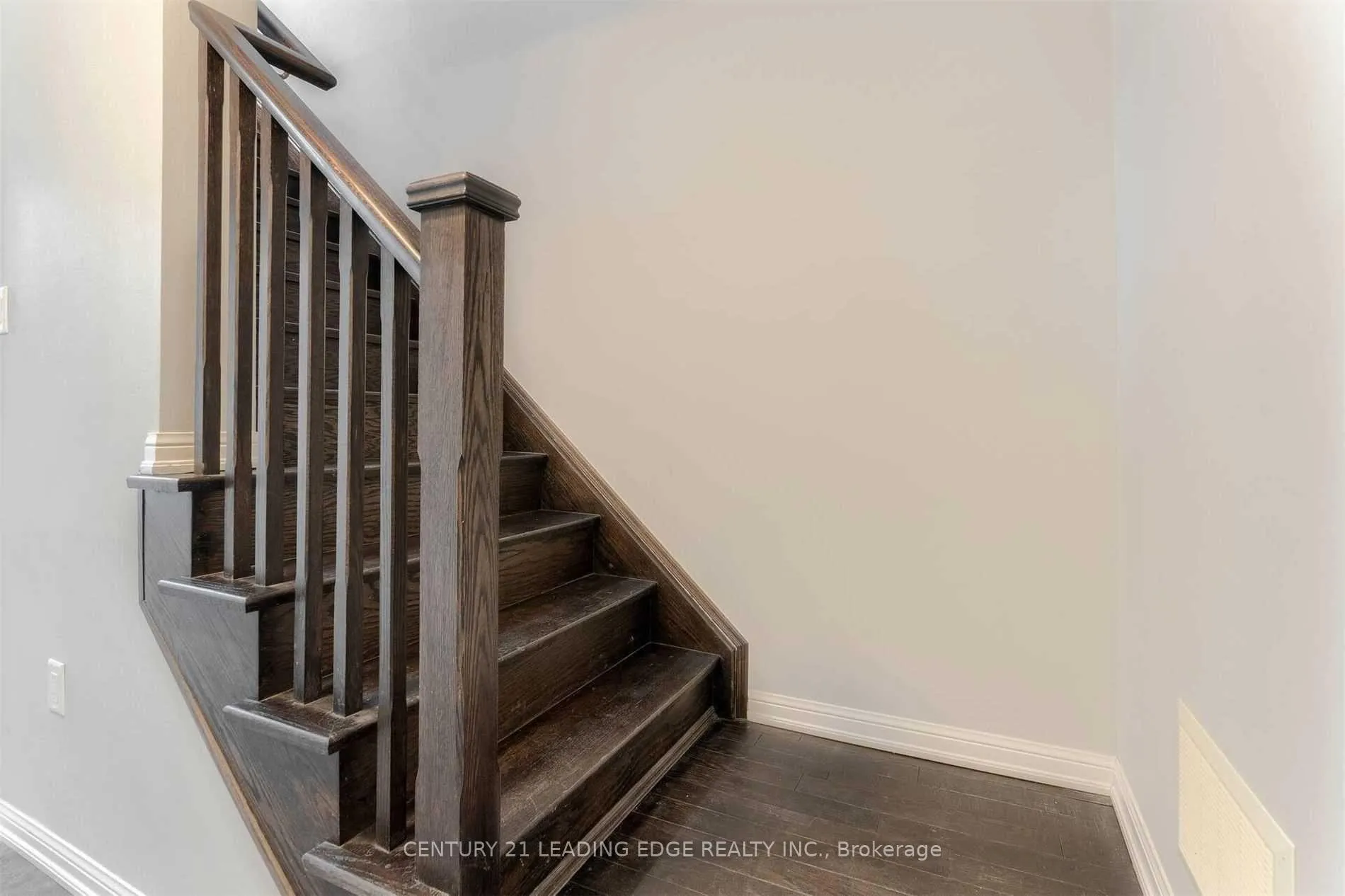 Photo 7 of Unit 6, 1025 Nadalin Heights, Milton, Willmott — HOMEH