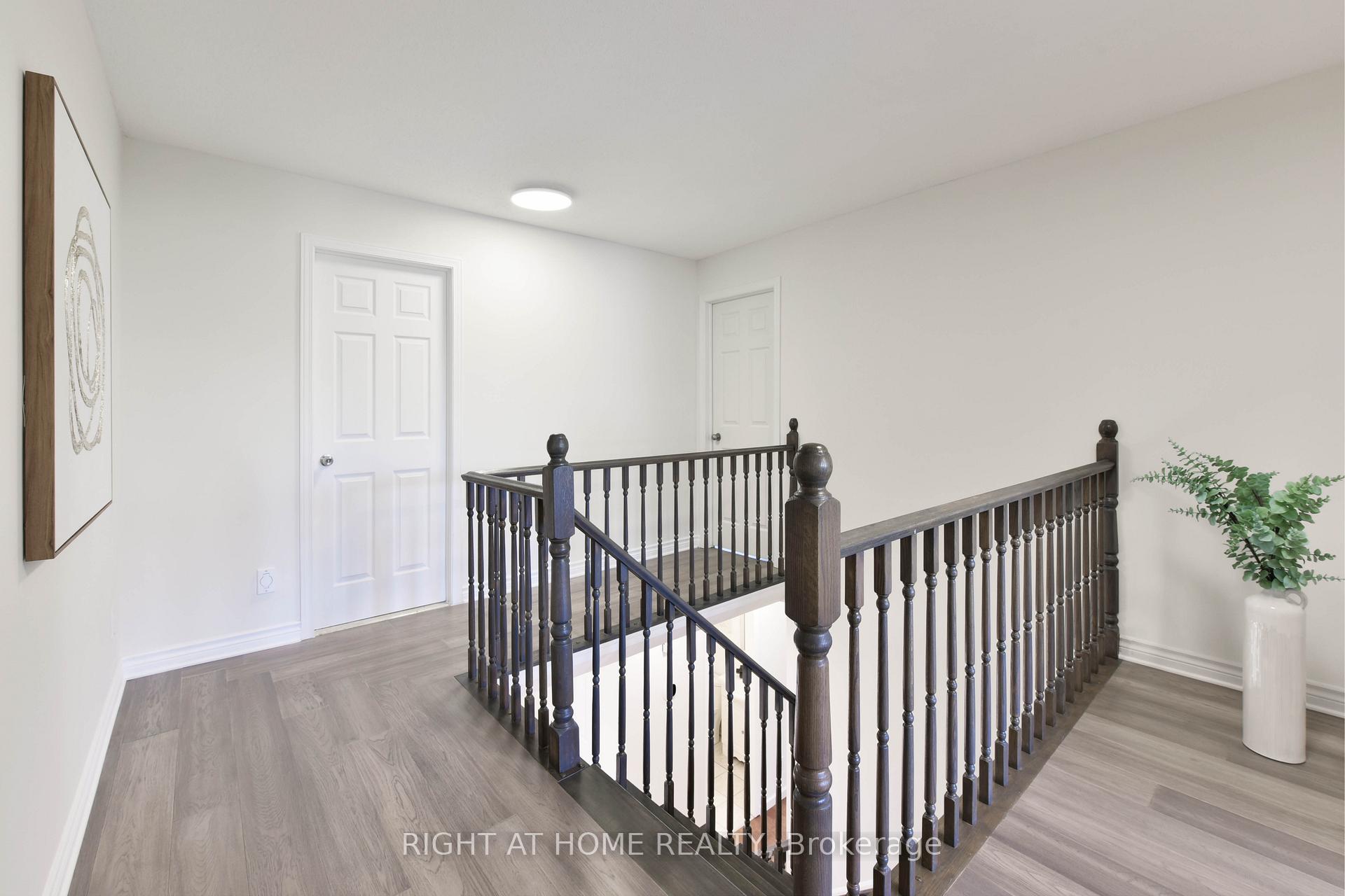 Photo 25 of 4 Balding Crescent, Ottawa, Kanata - Kanata Lakes/Heritage Hills — HOMEH
