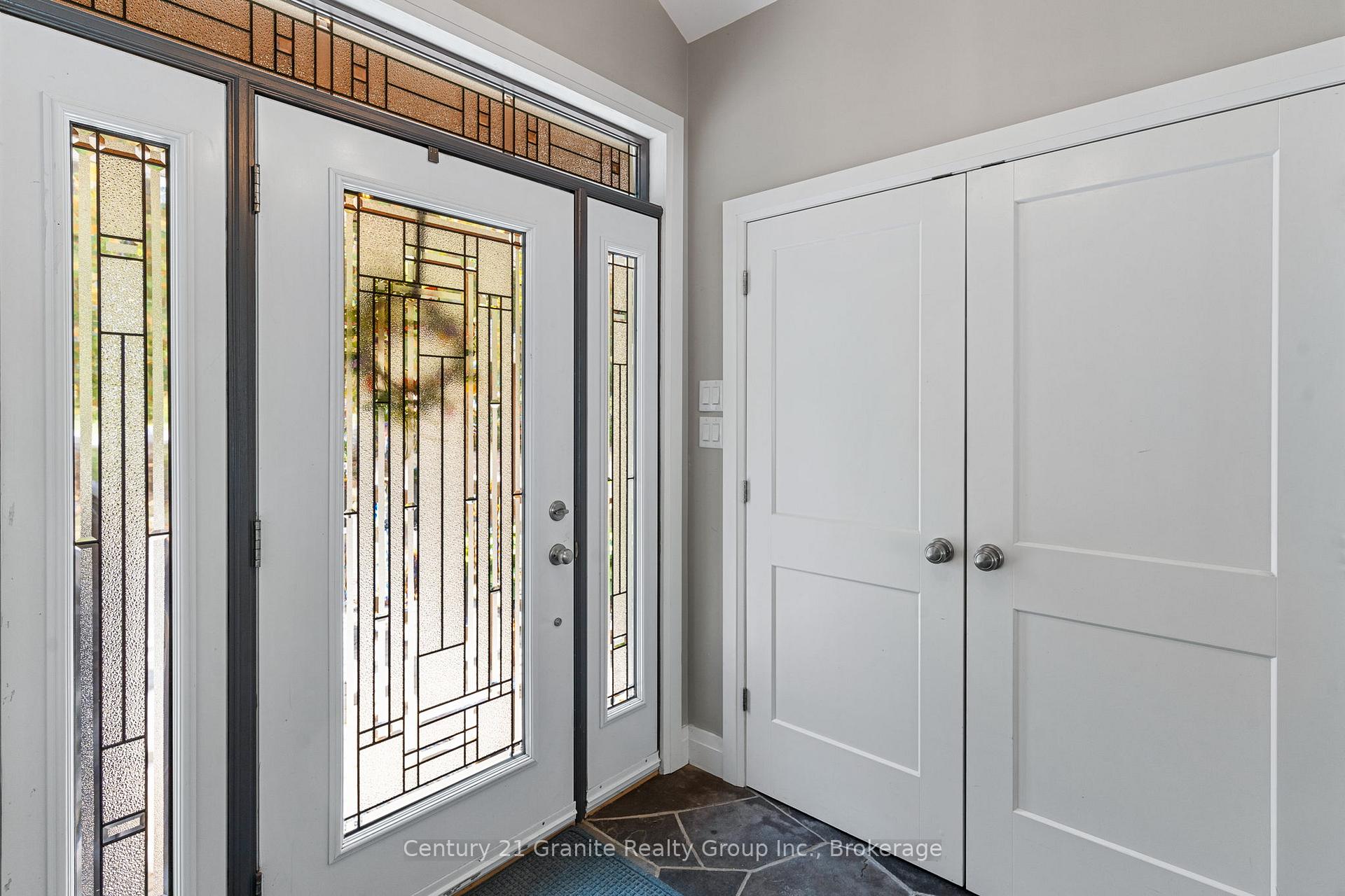Photo 8 of 1053 Maebar Road, Minden Hills, Minden — HOMEH