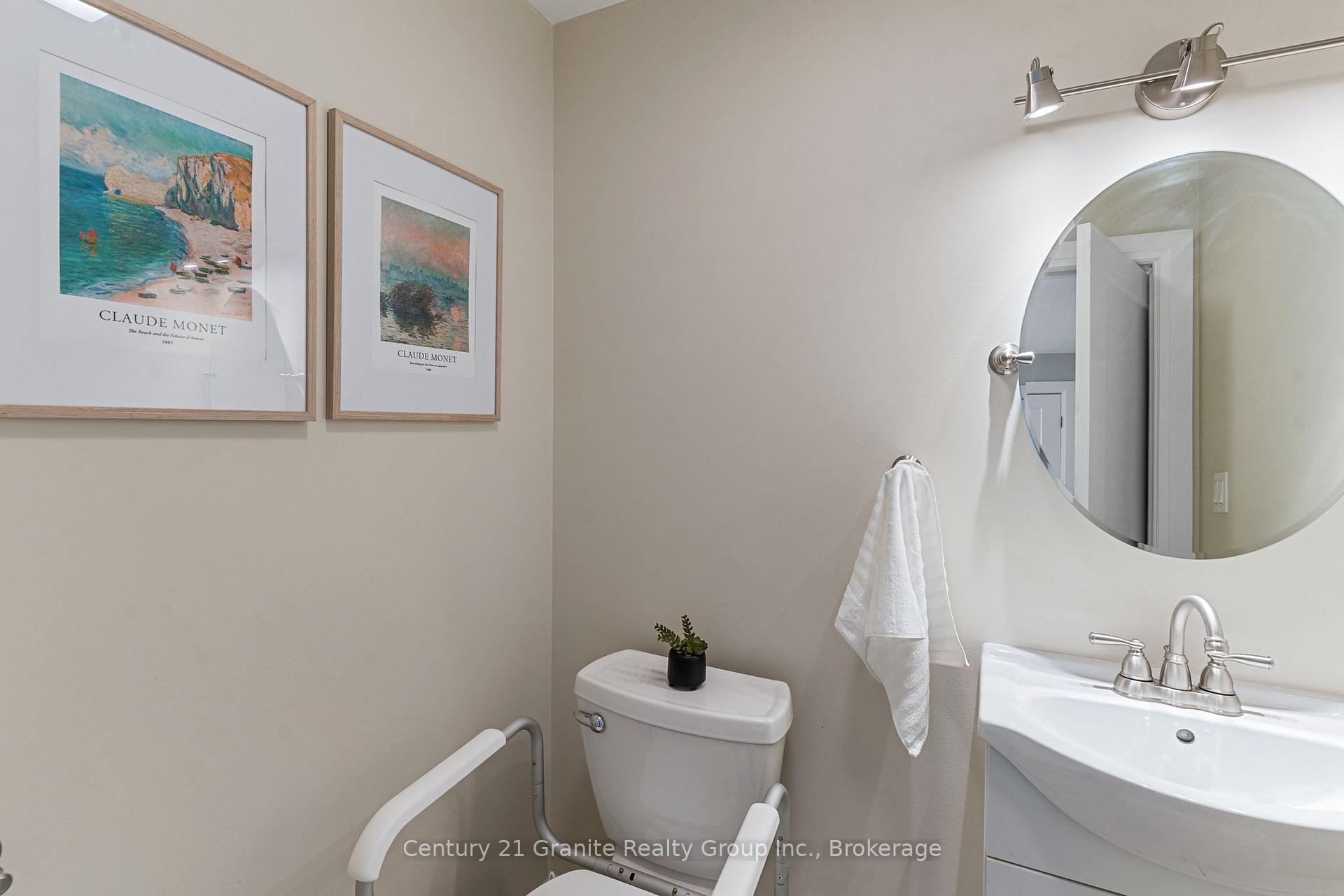 Photo 30 of 1053 Maebar Road, Minden Hills, Minden — HOMEH