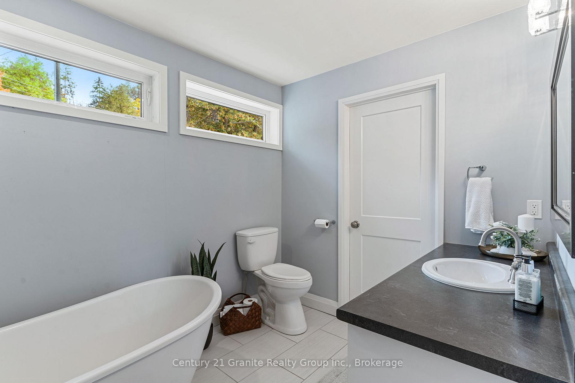 Photo 32 of 1053 Maebar Road, Minden Hills, Minden — HOMEH