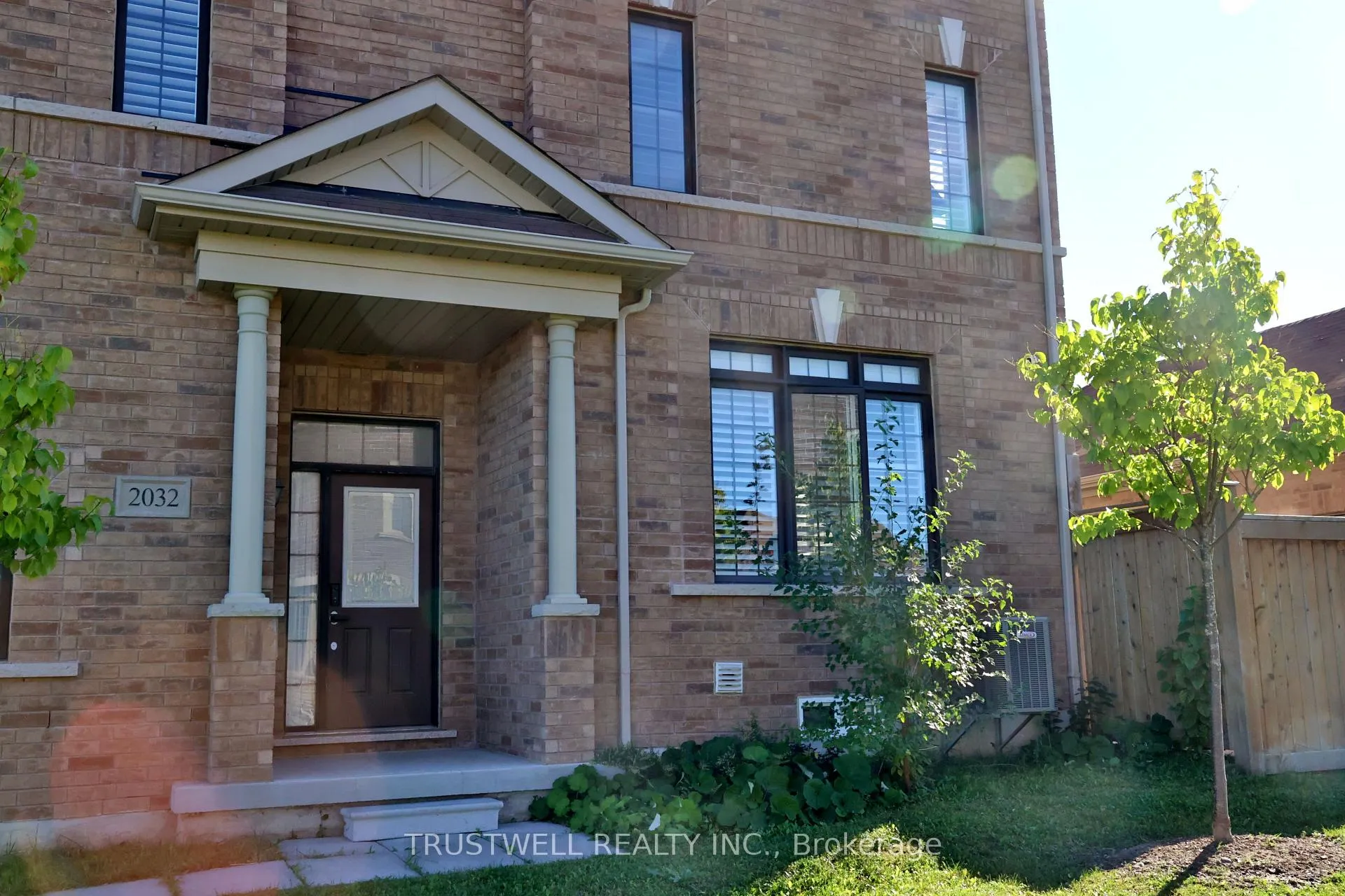 Photo 1 of 2032 Donald Cousens Parkway, Markham, Cornell — HOMEH
