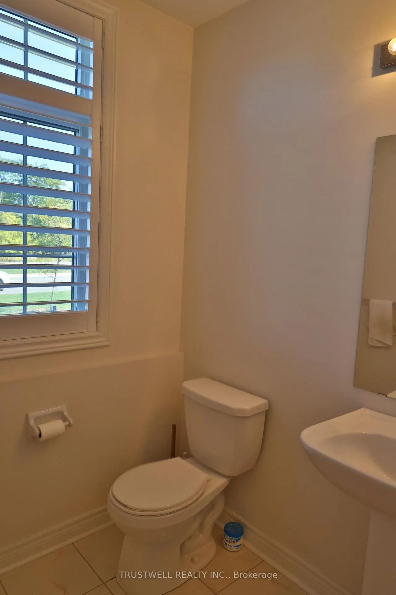 Photo 6 of 2032 Donald Cousens Parkway, Markham, Cornell — HOMEH