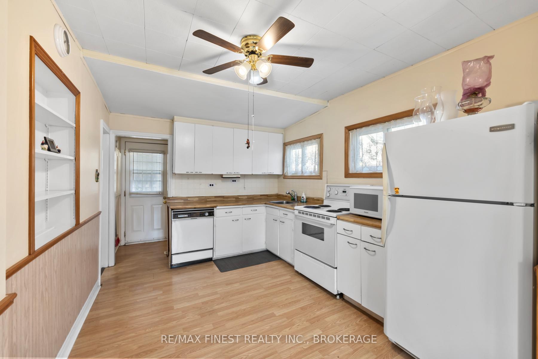 Photo 15 of 380 Queen Street, Loyalist, Bath — HOMEH