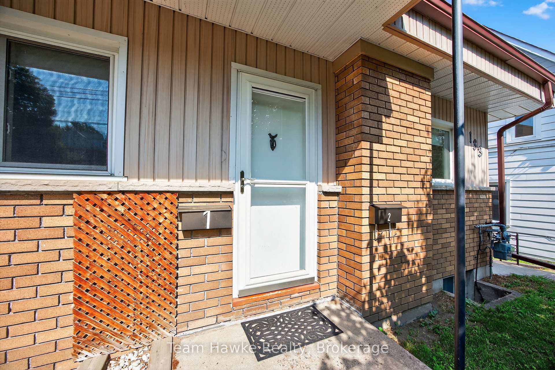Photo 4 of 133 Seventh Street, Midland — HOMEH
