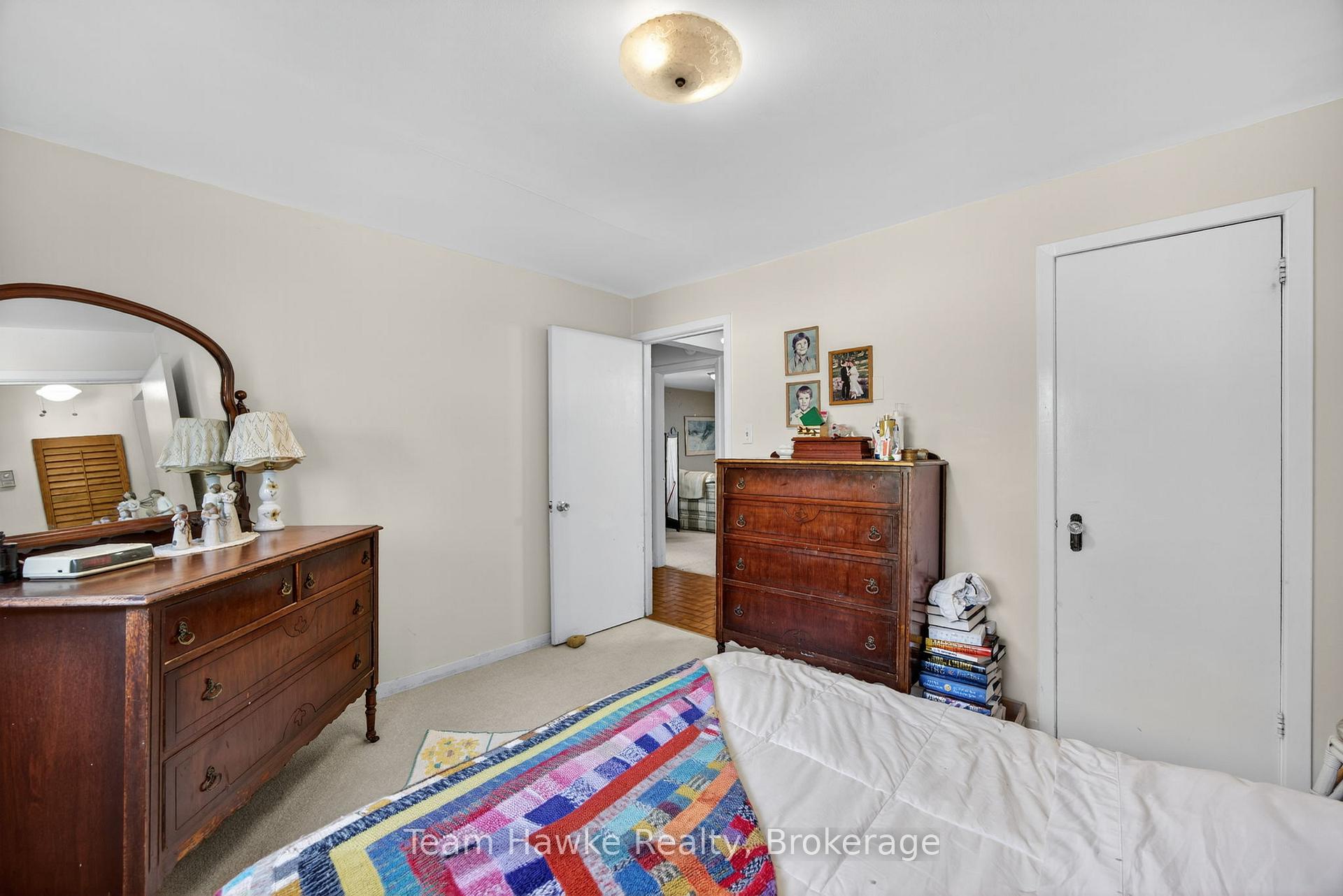 Photo 41 of 133 Seventh Street, Midland — HOMEH