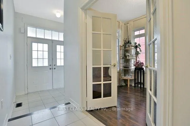 Photo 2 of 470 Harkin Place, Milton, Scott — HOMEH