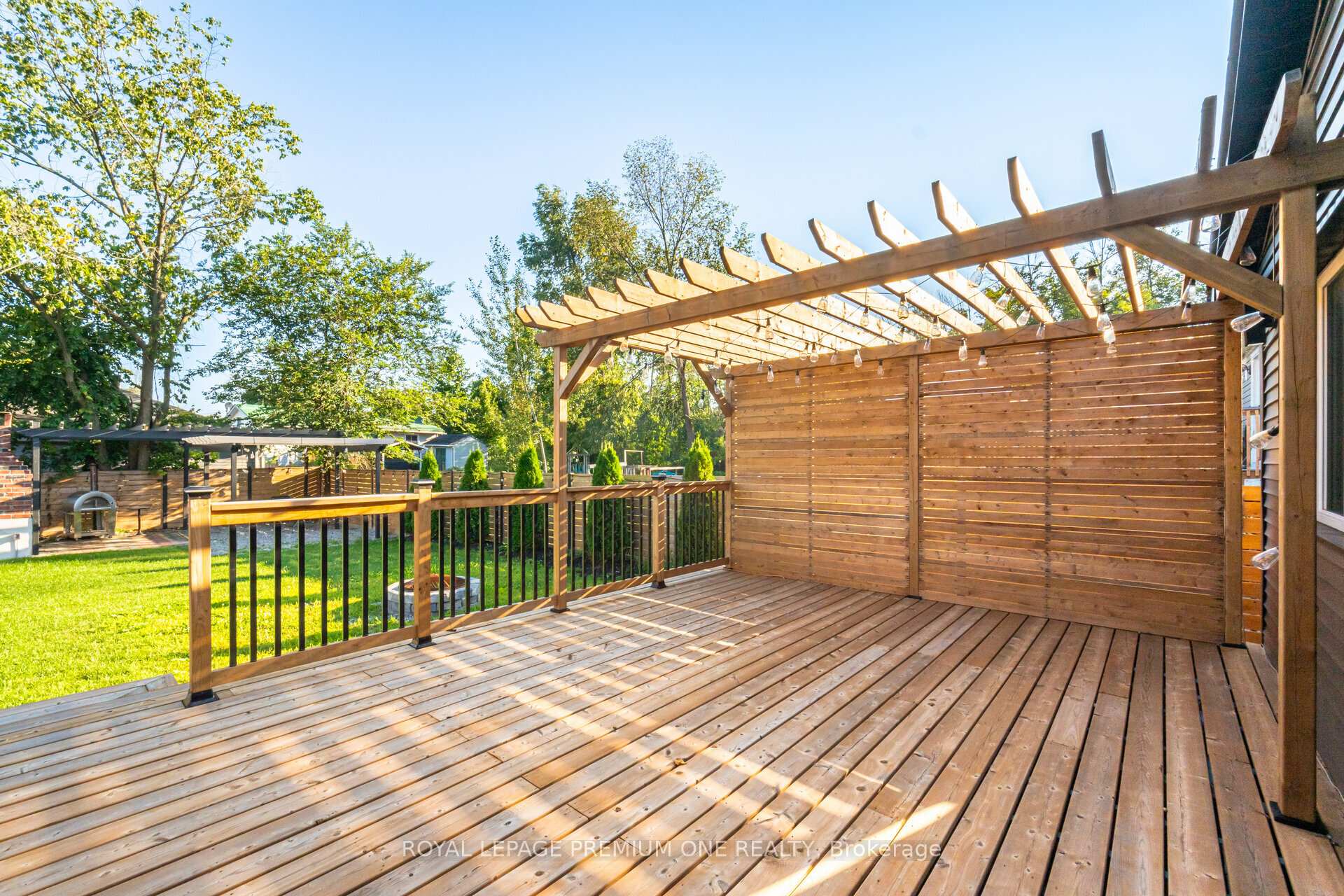 Photo 31 of 707 Rose Lane, Innisfil, Alcona — HOMEH