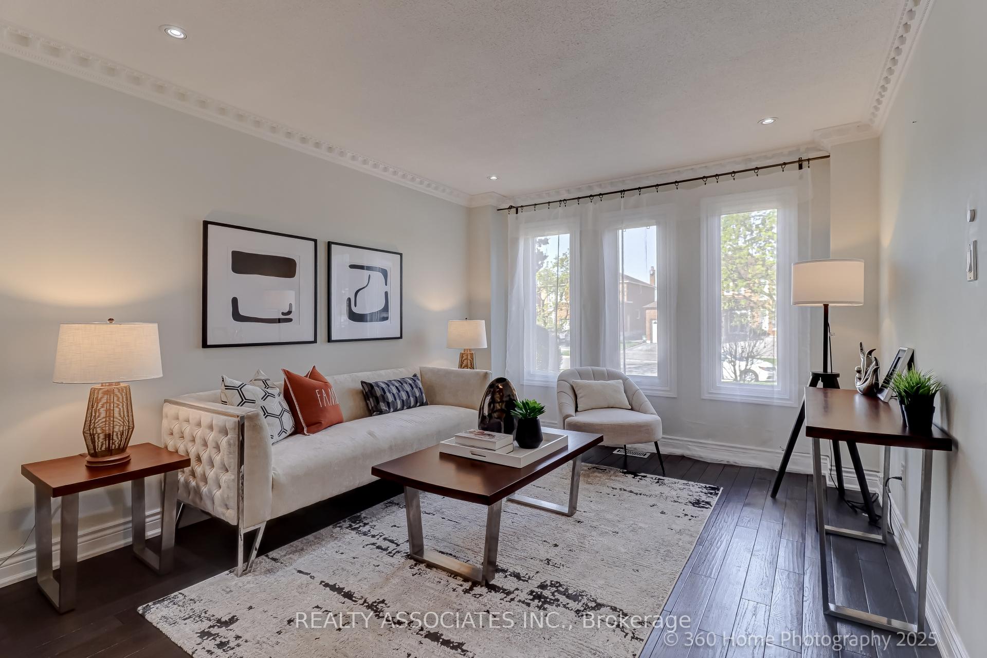 Photo 5 of 148 Cartmel Drive, Markham, Milliken Mills East — HOMEH