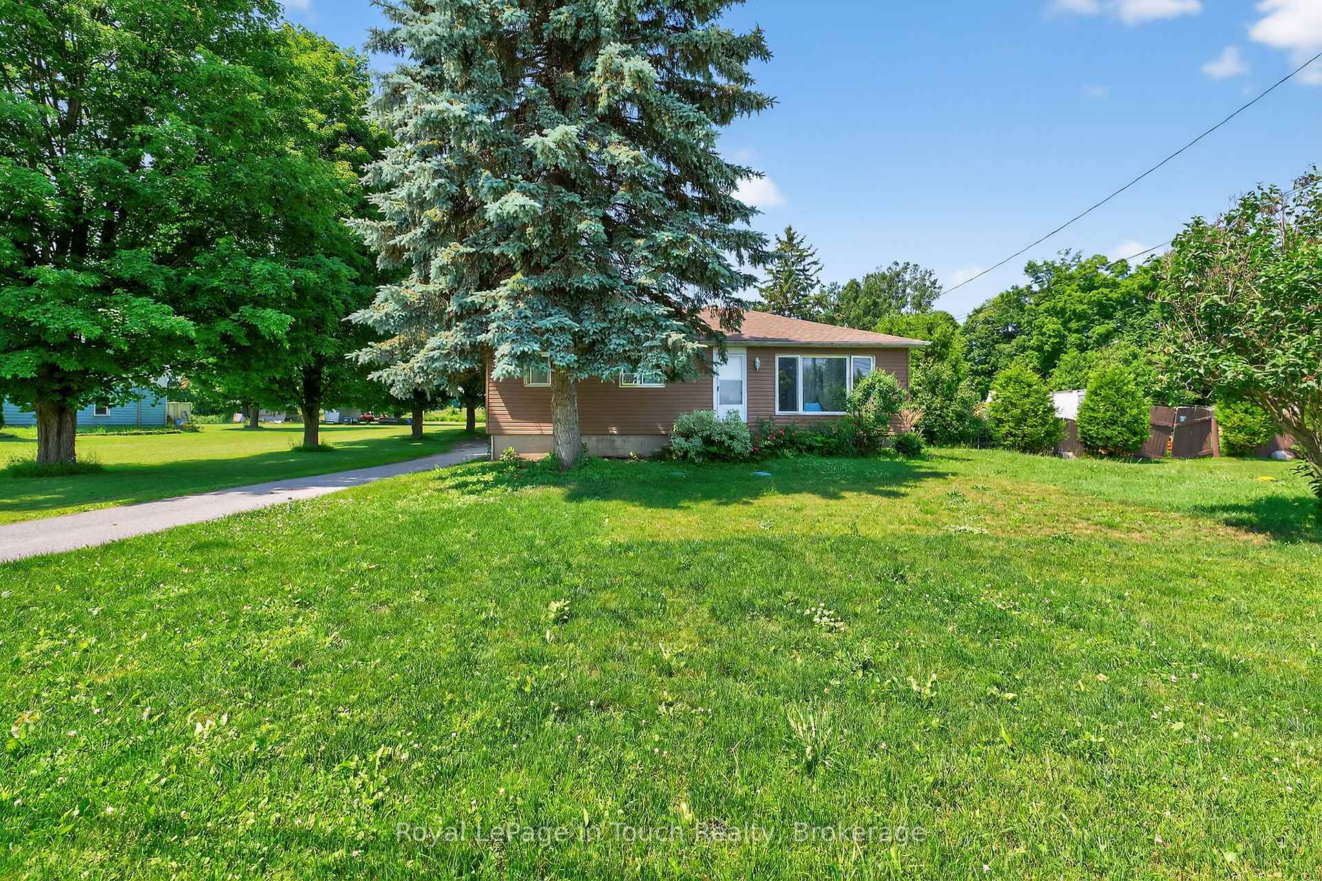 Photo 3 of 8906 County Road 93, Midland — HOMEH