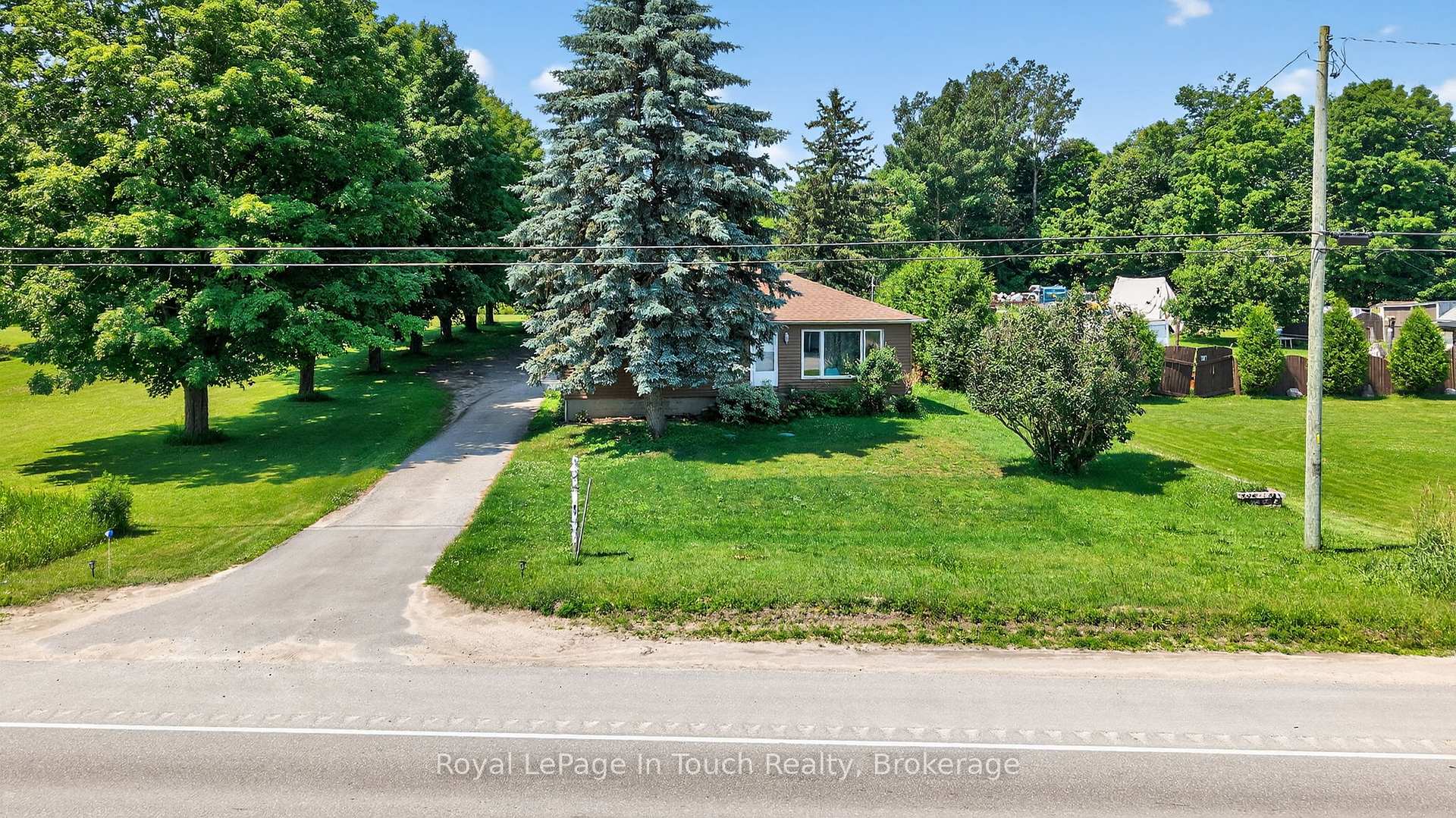 Photo 24 of 8906 County Road 93, Midland — HOMEH