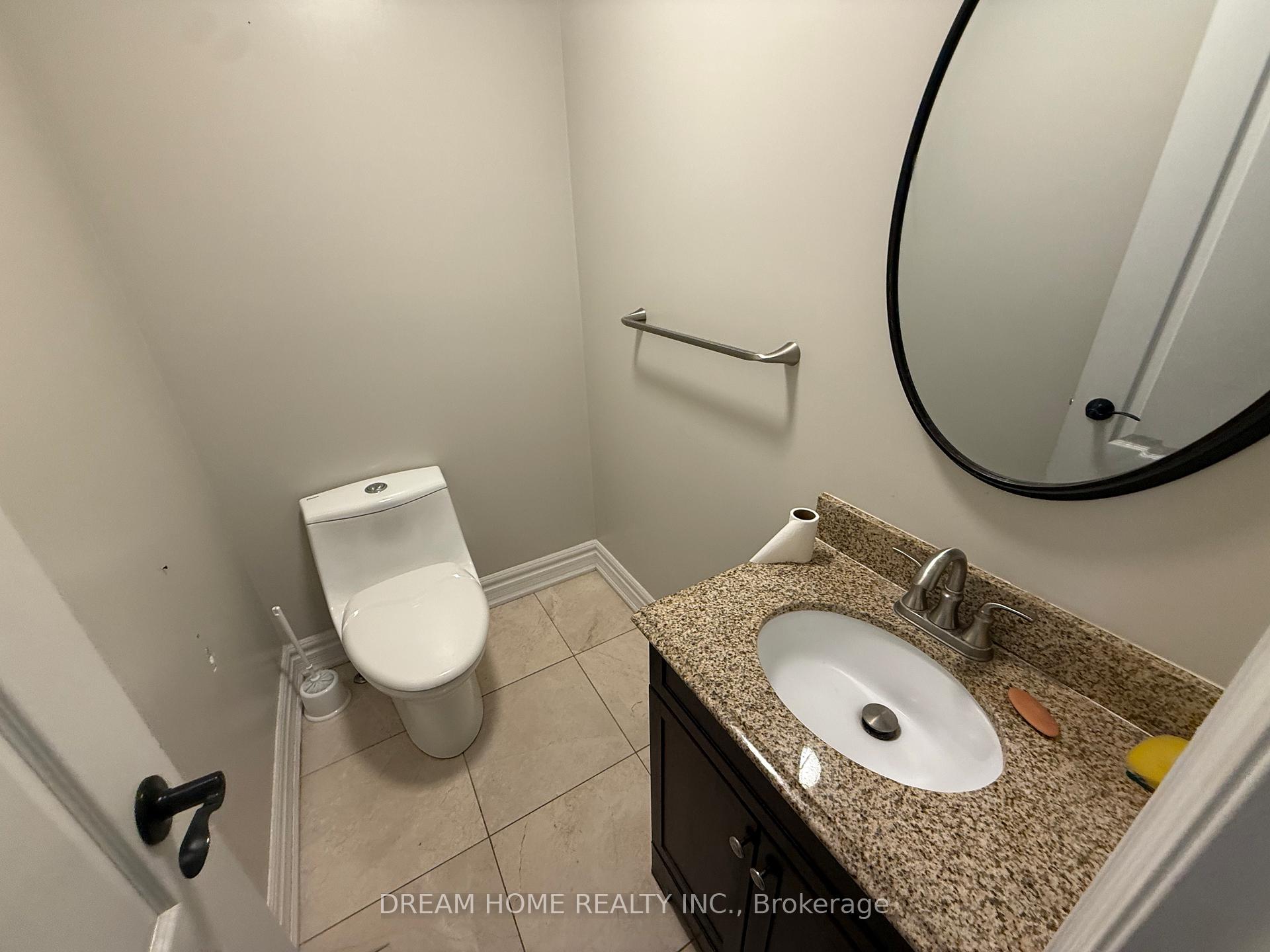 Photo 5 of 49 Sophia Road, Markham, Middlefield — HOMEH