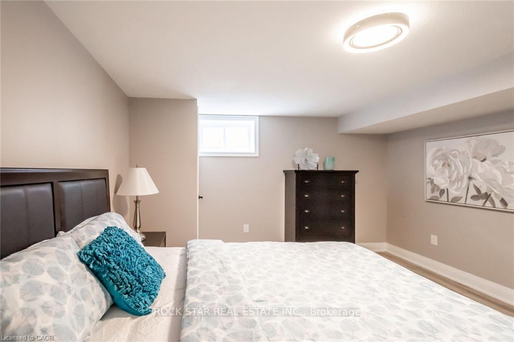 Photo 6 of 88 Wise Crescent, Hamilton, Huntington — HOMEH