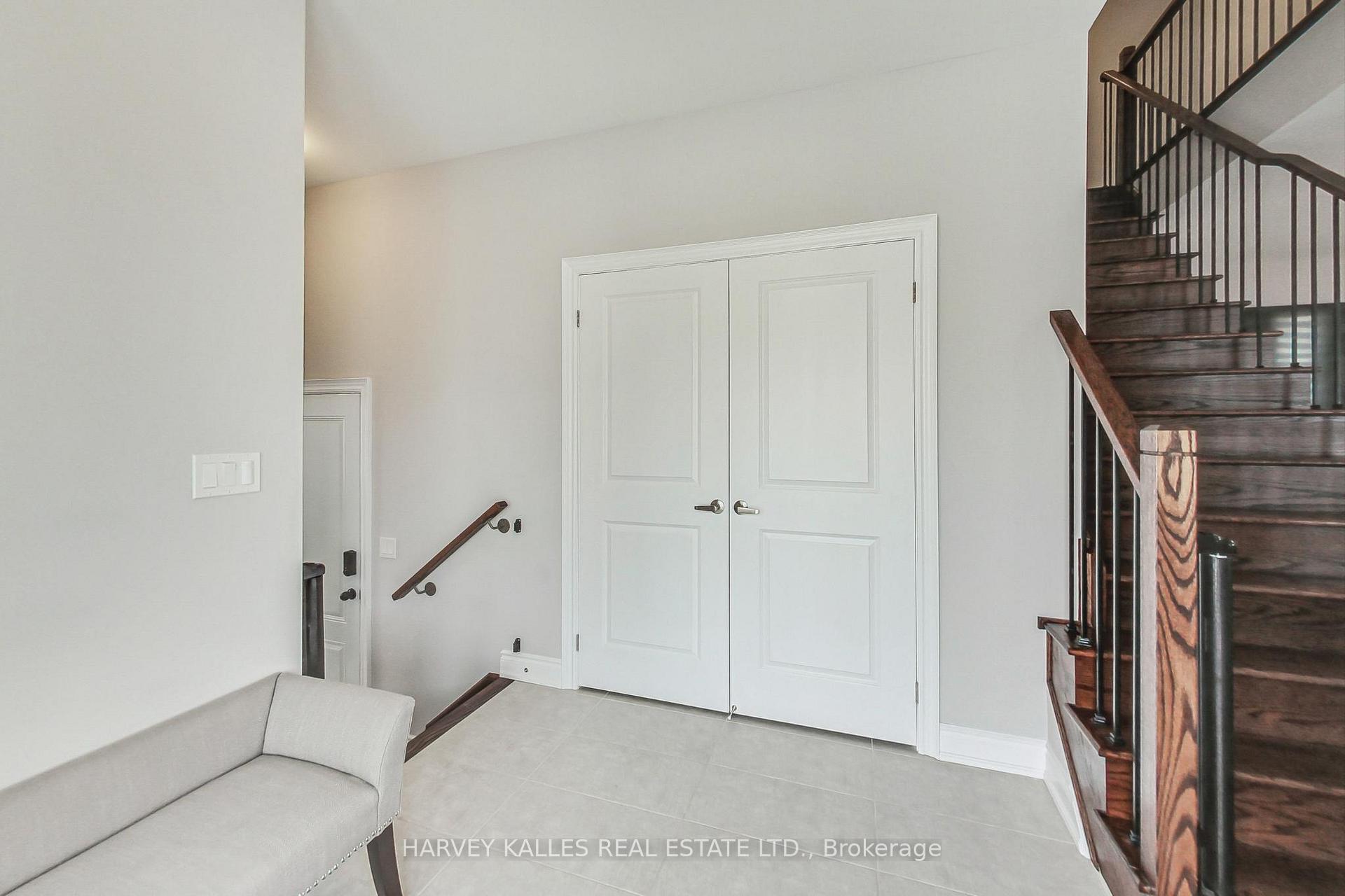 Photo 2 of 2142 Wilson Street, Innisfil, Alcona — HOMEH