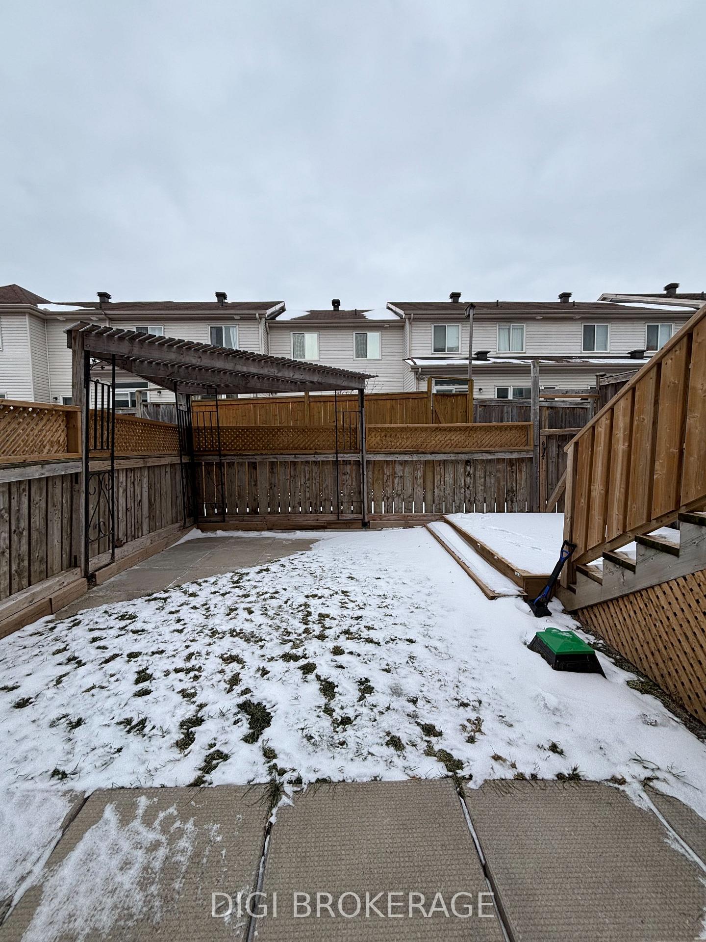 Photo 34 of 247 Arrita Street, Ottawa, Kanata - Emerald Meadows/Trailwest — HOMEH