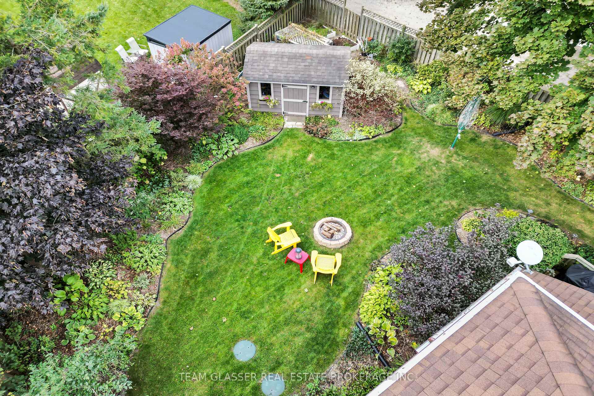Photo 3 of 33 Hillcrest Court, Middlesex Centre, Delaware Town — HOMEH
