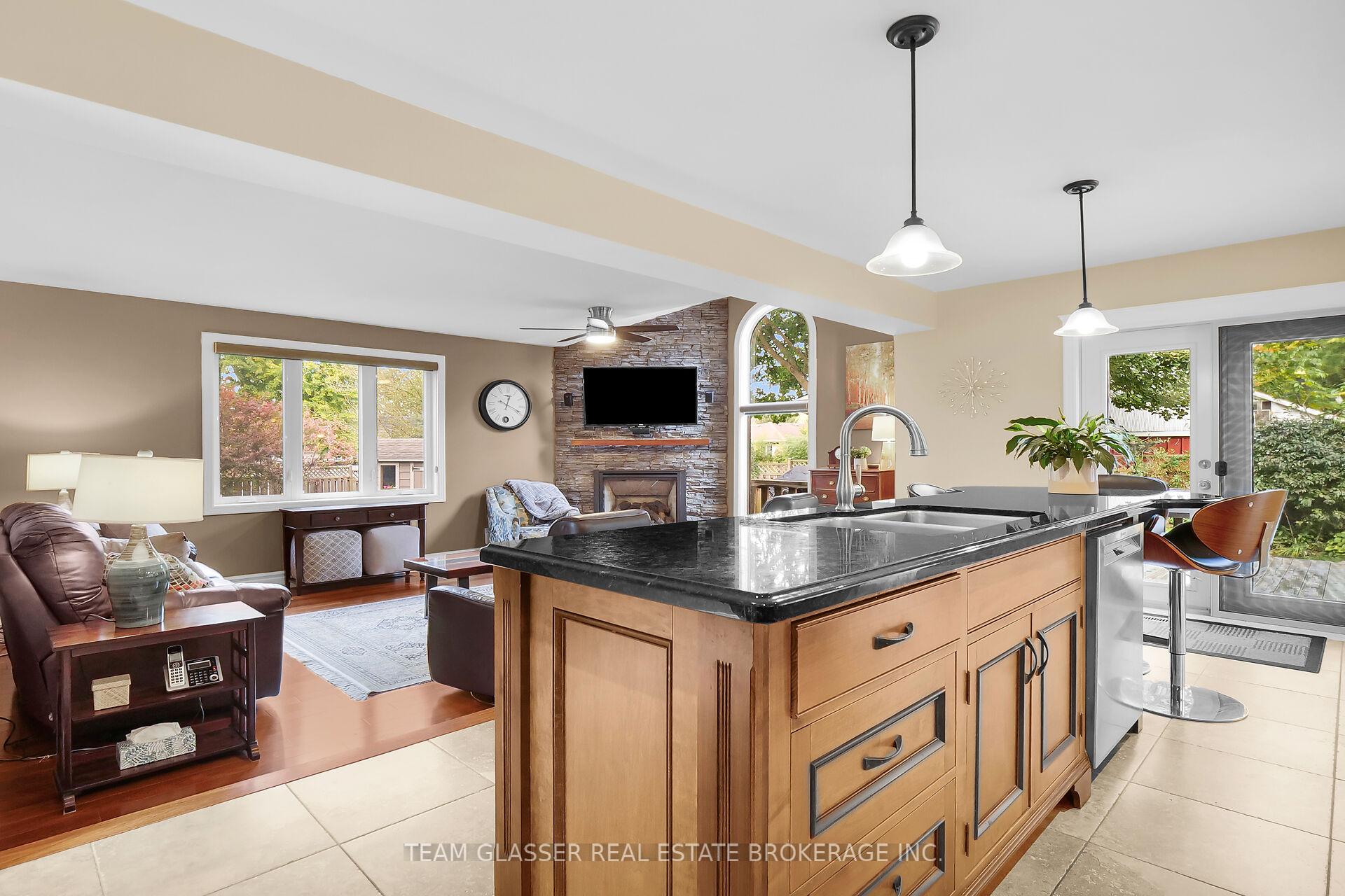 Photo 20 of 33 Hillcrest Court, Middlesex Centre, Delaware Town — HOMEH