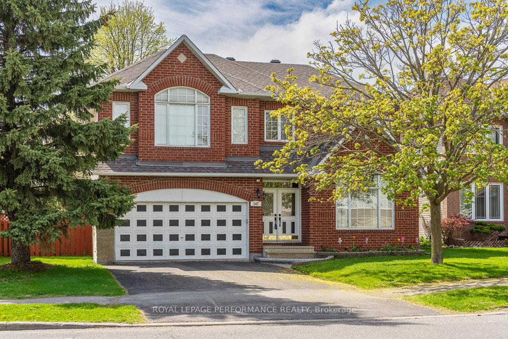 Photo 2 of 147 Grassy Plains Drive, Ottawa, Kanata - Emerald Meadows/Trailwest — HOMEH
