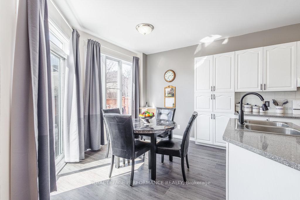 Photo 11 of 147 Grassy Plains Drive, Ottawa, Kanata - Emerald Meadows/Trailwest — HOMEH