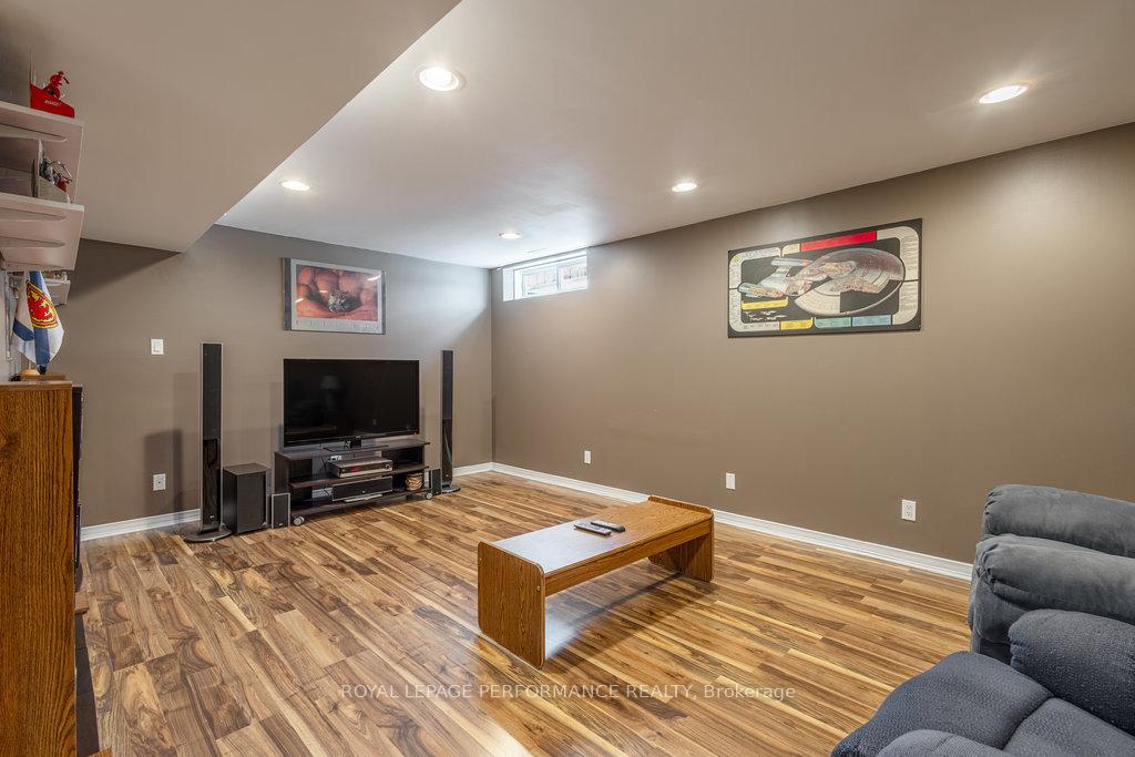 Photo 34 of 147 Grassy Plains Drive, Ottawa, Kanata - Emerald Meadows/Trailwest — HOMEH