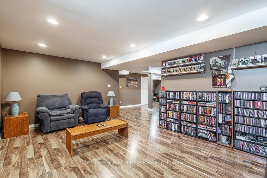 Photo 35 of 147 Grassy Plains Drive, Ottawa, Kanata - Emerald Meadows/Trailwest — HOMEH