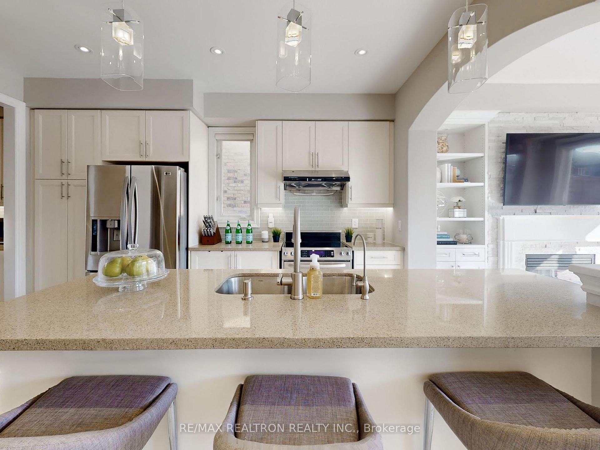 Photo 25 of 25 Walter Scott Crescent, Markham, Victoria Square — HOMEH