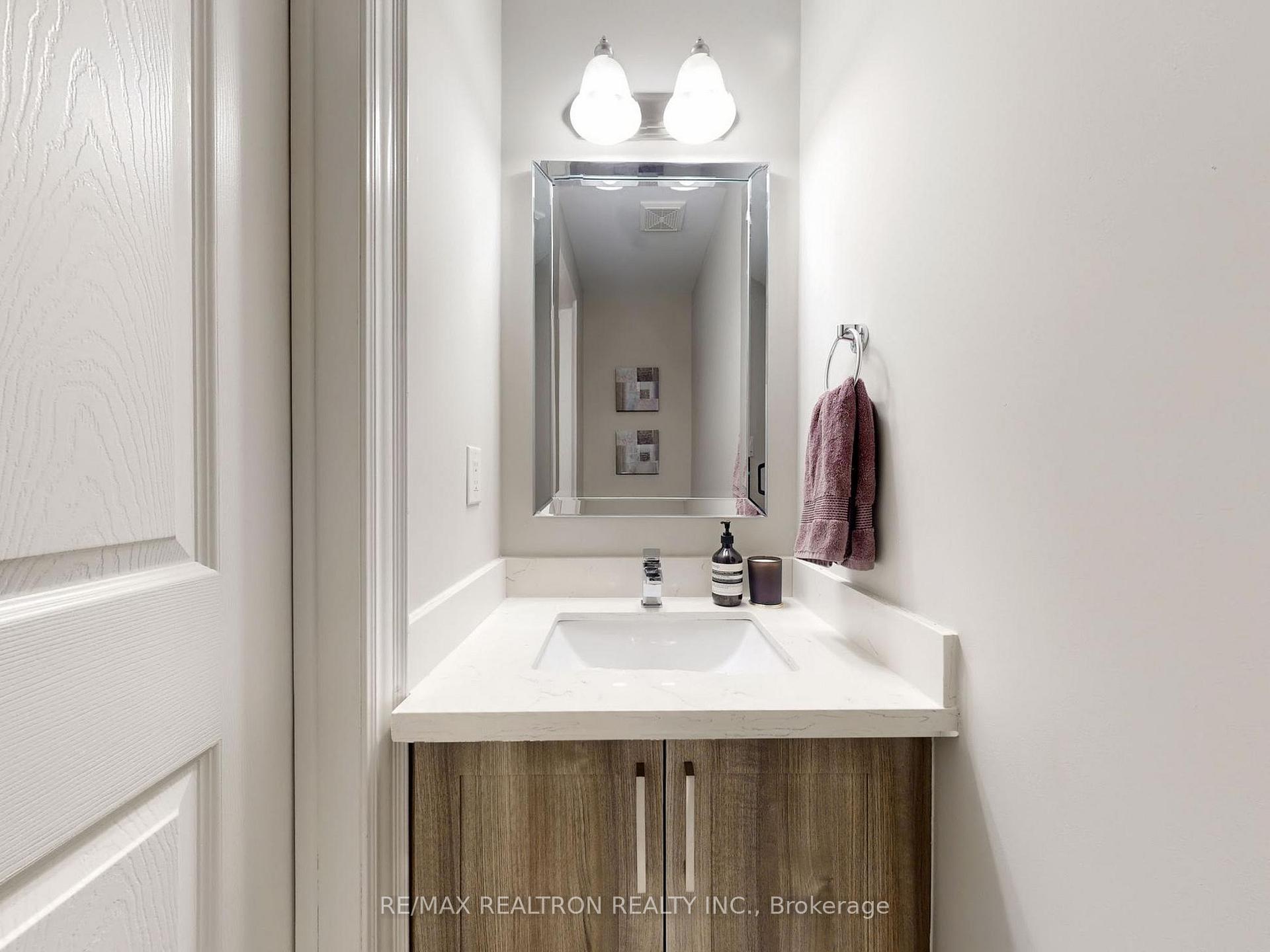 Photo 27 of 25 Walter Scott Crescent, Markham, Victoria Square — HOMEH