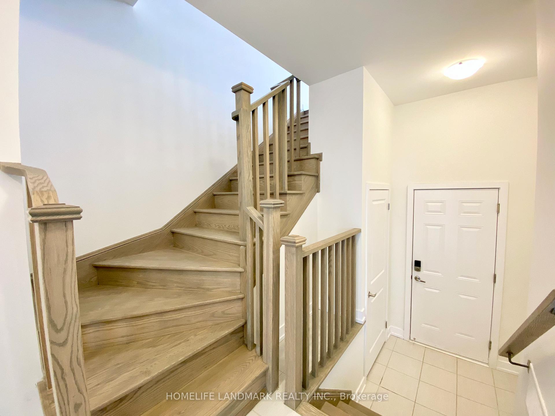 Photo 8 of 27 Guardhouse Crescent, Markham, Angus Glen — HOMEH