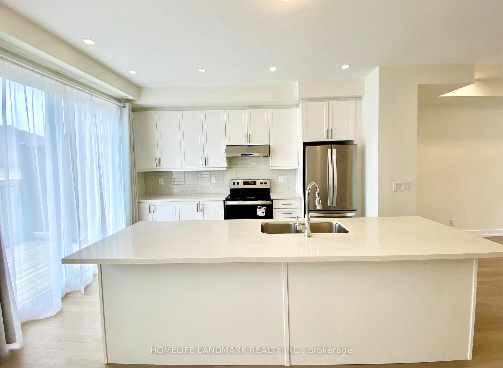 Photo 11 of 27 Guardhouse Crescent, Markham, Angus Glen — HOMEH