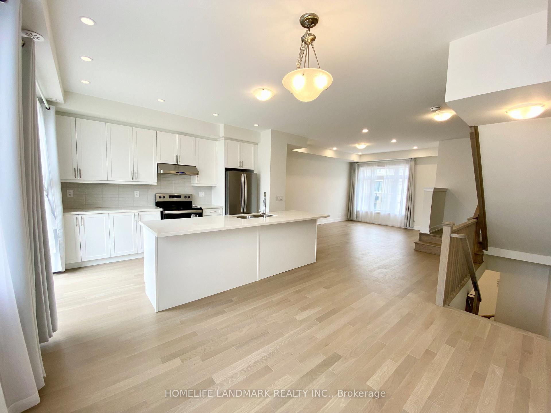 Photo 17 of 27 Guardhouse Crescent, Markham, Angus Glen — HOMEH