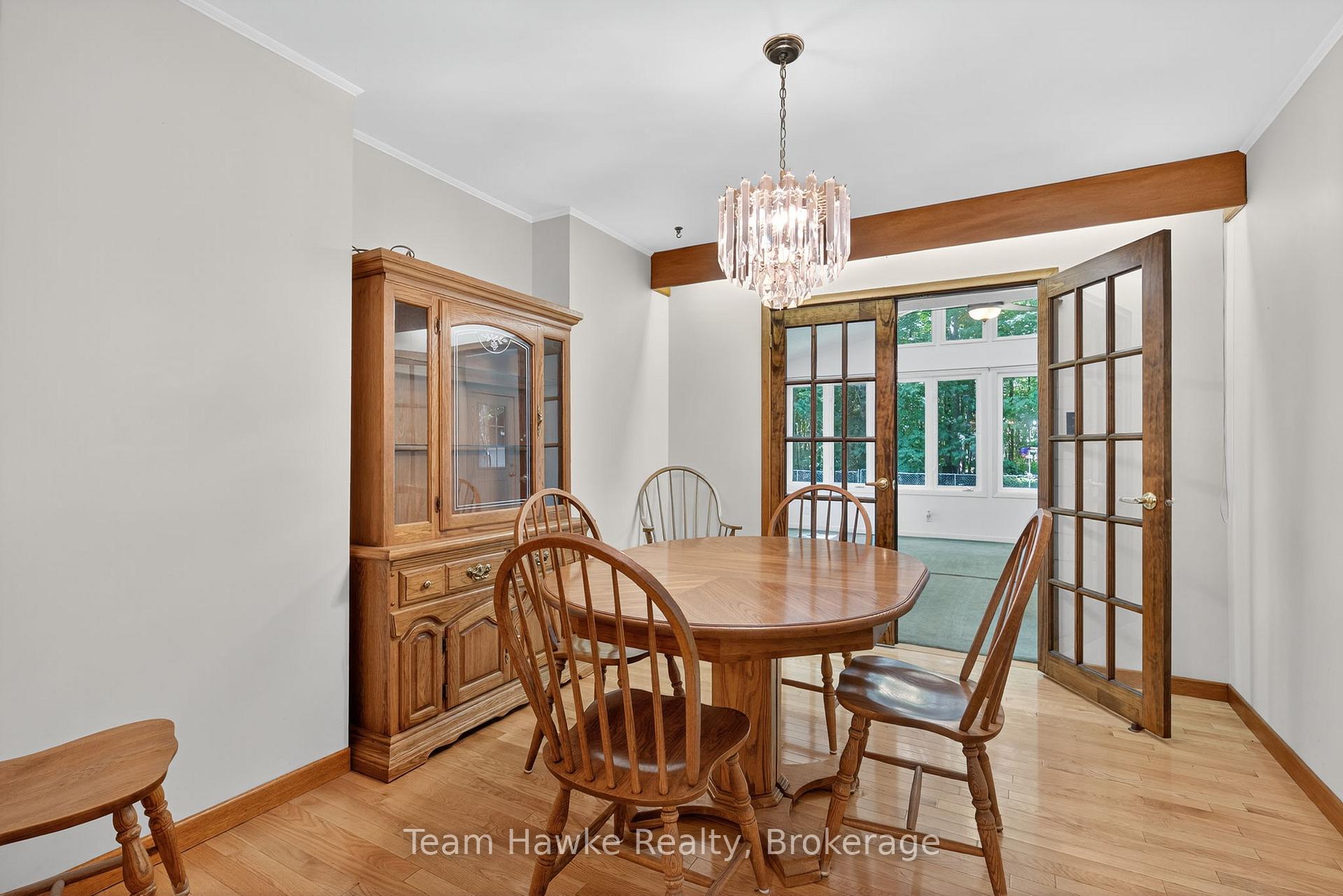 Photo 12 of 926 Midland Point Road, Midland — HOMEH