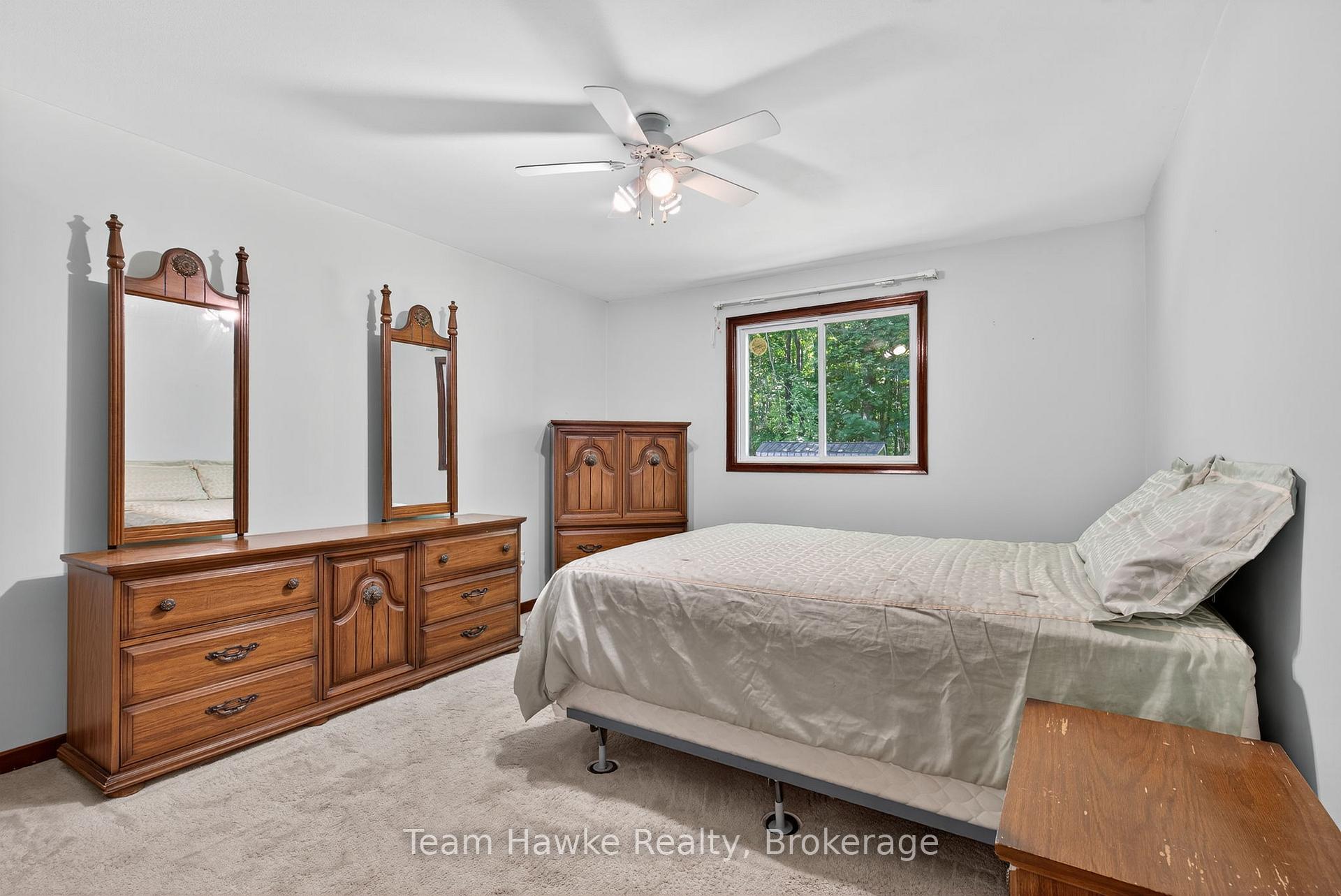 Photo 24 of 926 Midland Point Road, Midland — HOMEH