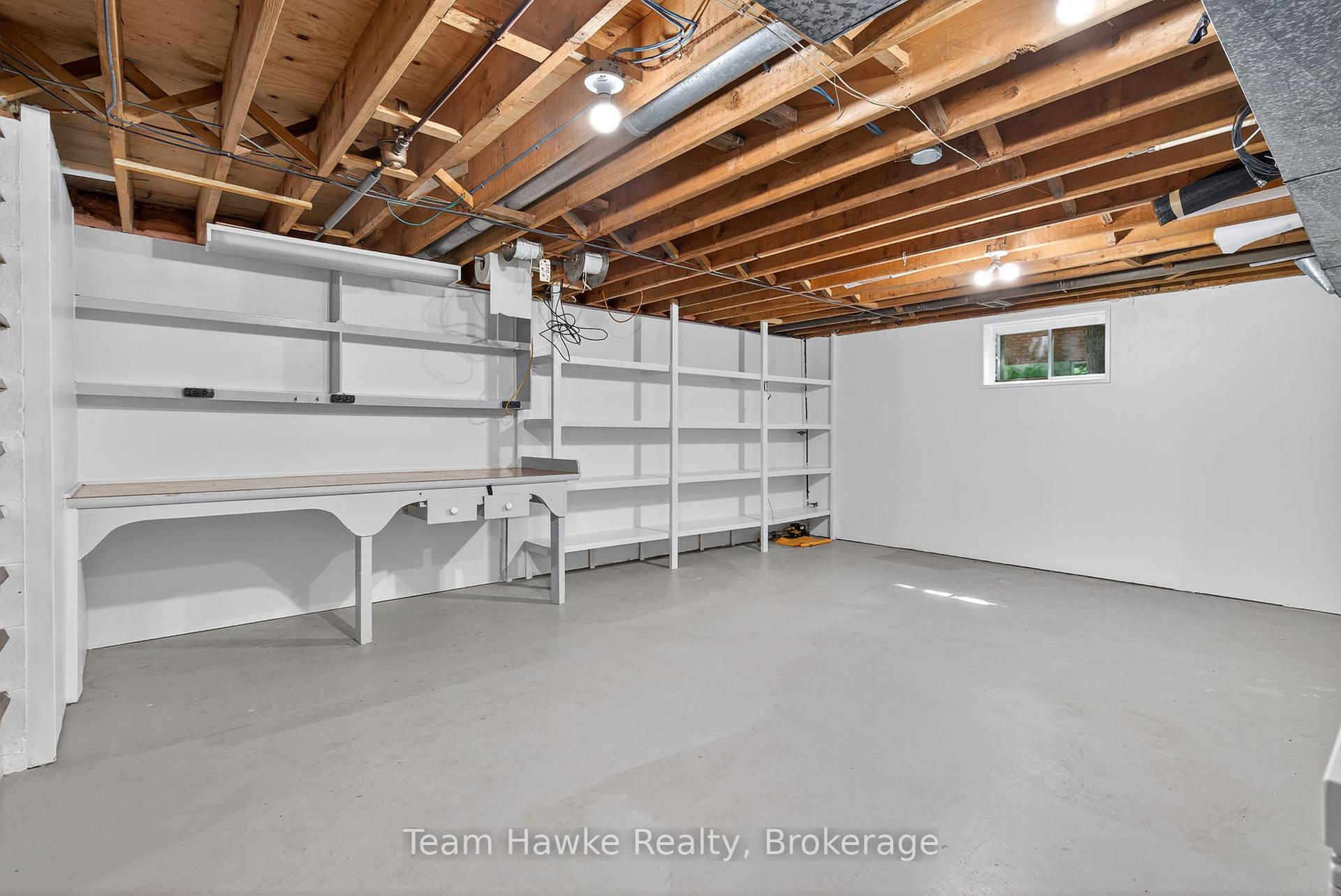 Photo 34 of 926 Midland Point Road, Midland — HOMEH