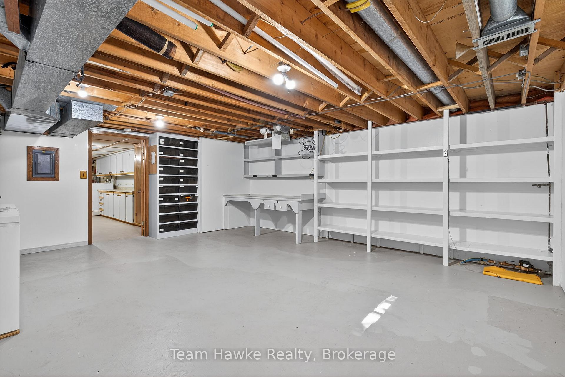 Photo 35 of 926 Midland Point Road, Midland — HOMEH