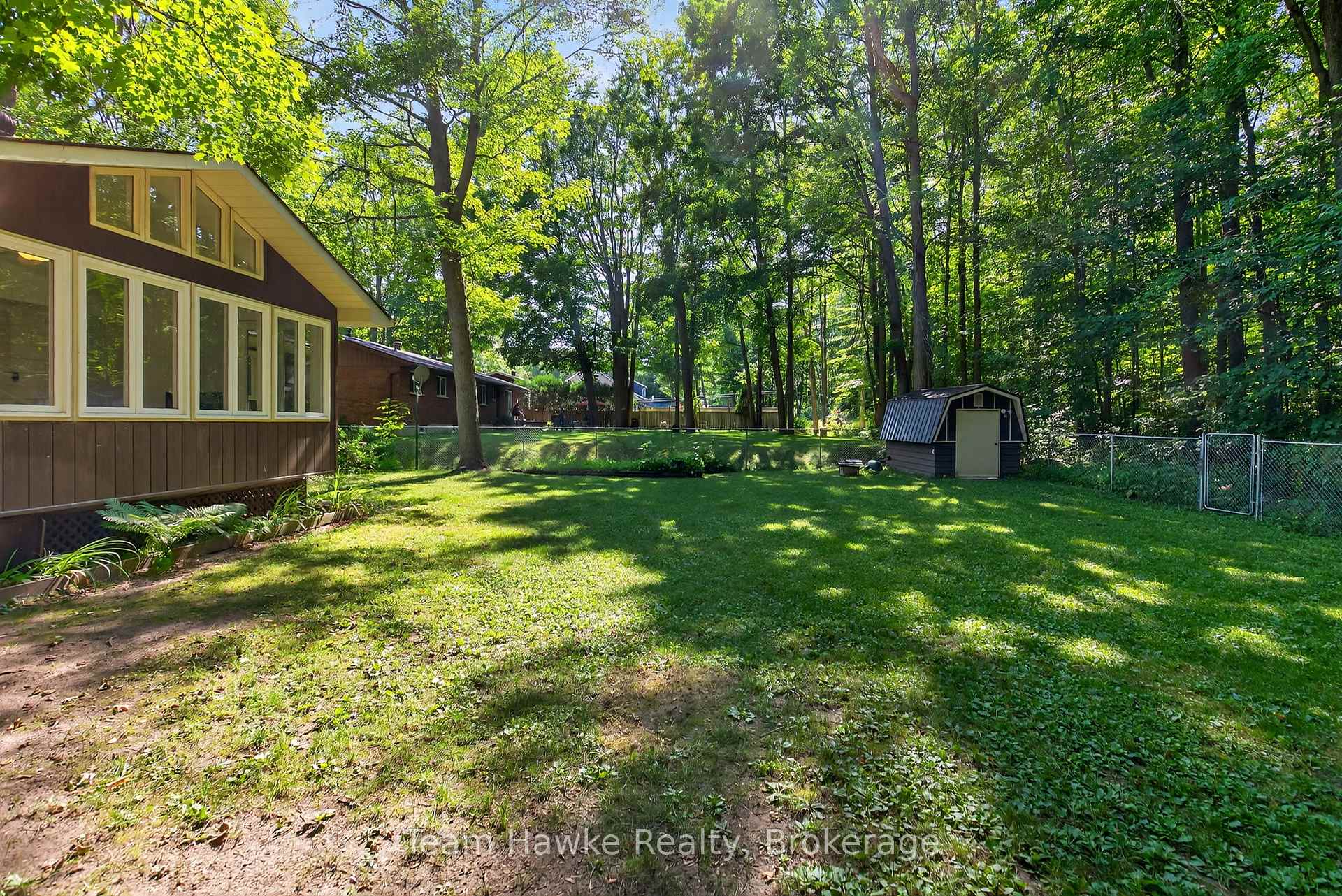 Photo 40 of 926 Midland Point Road, Midland — HOMEH