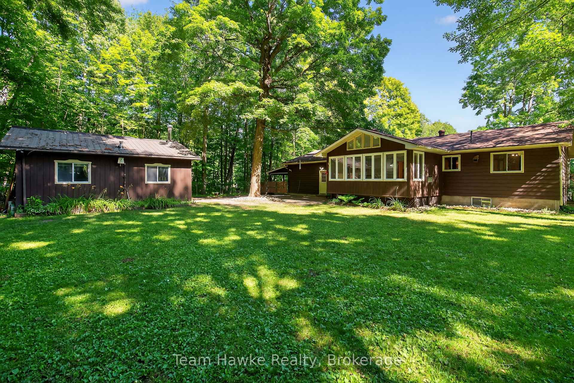Photo 41 of 926 Midland Point Road, Midland — HOMEH