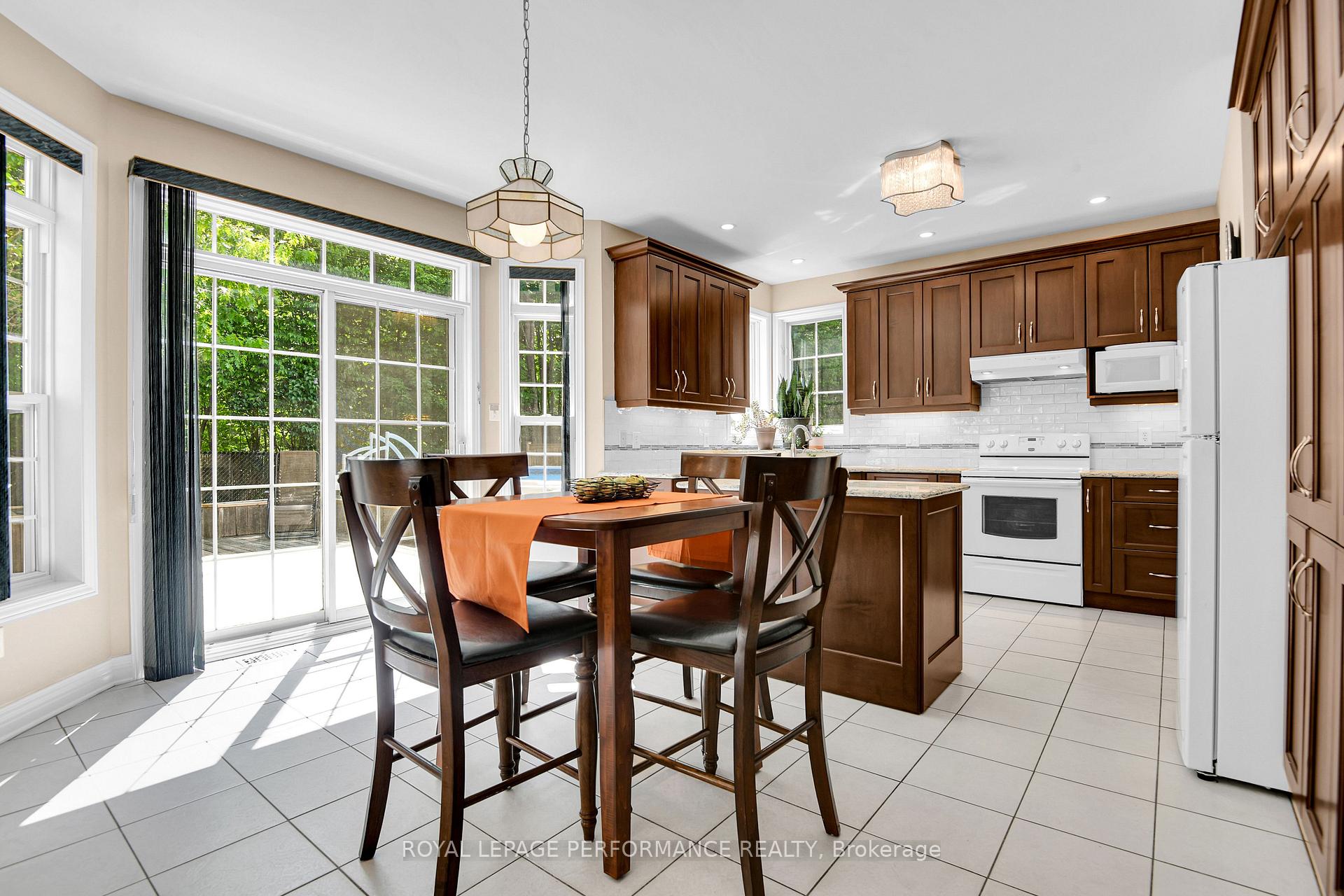 Photo 9 of 77 Mattawa Crescent, Ottawa, Kanata - Bridlewood — HOMEH